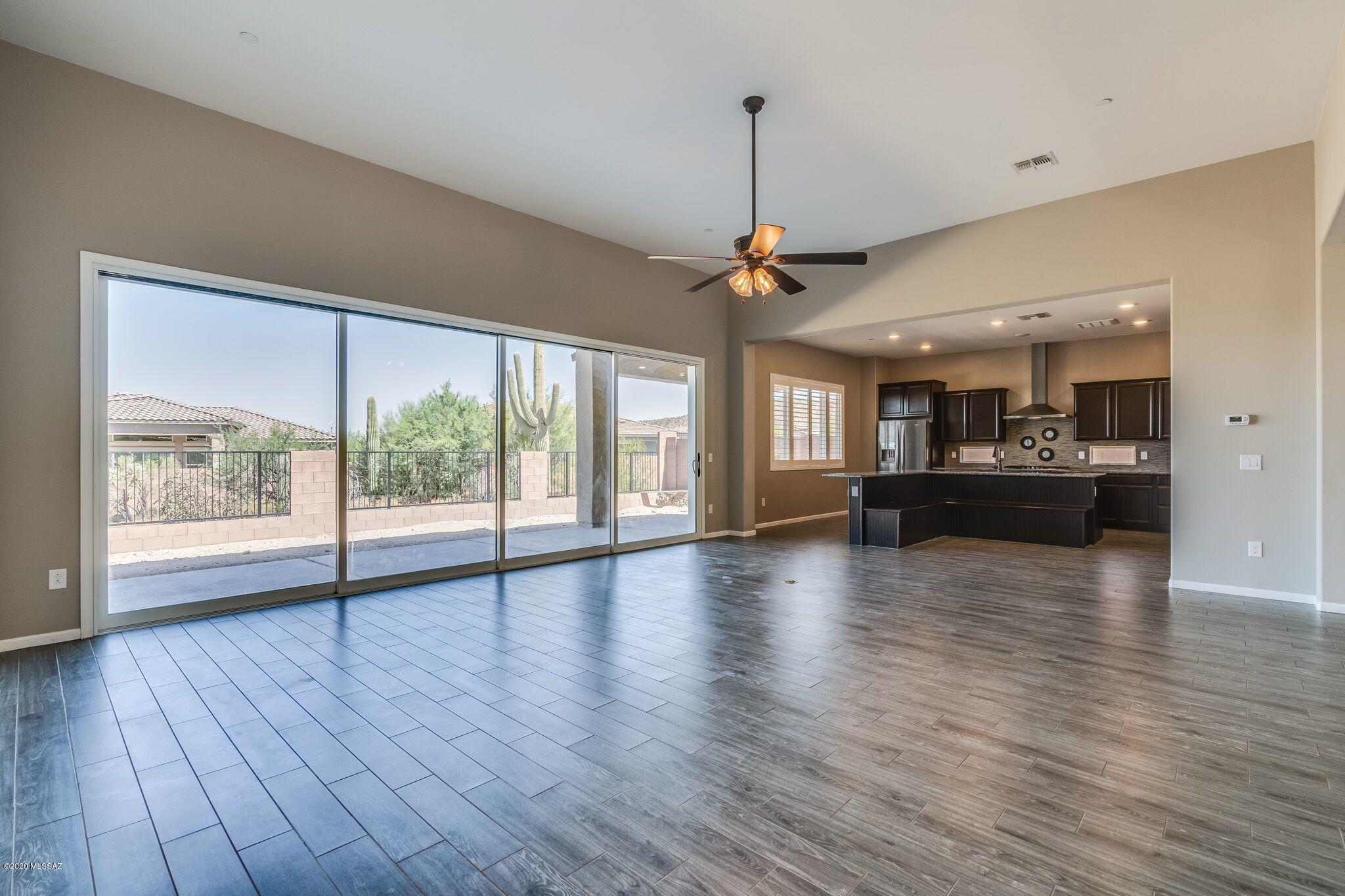 Golden Barrel Place At Dove Mountain SQ20141710079 - Residential
