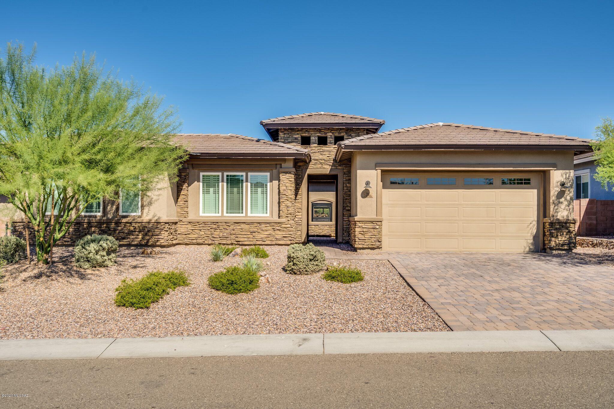 Golden Barrel Place At Dove Mountain SQ20141710079 - Residential