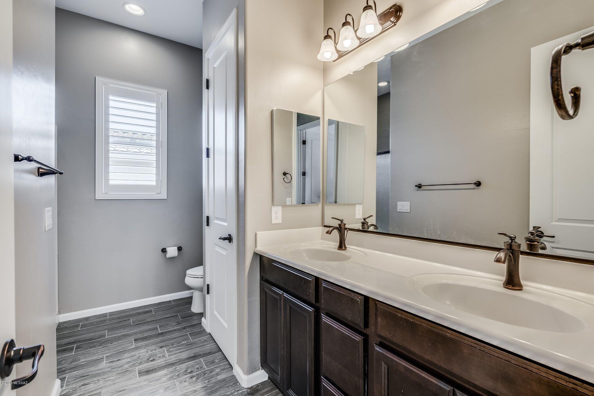 Golden Barrel Place At Dove Mountain SQ20141710079 - Residential