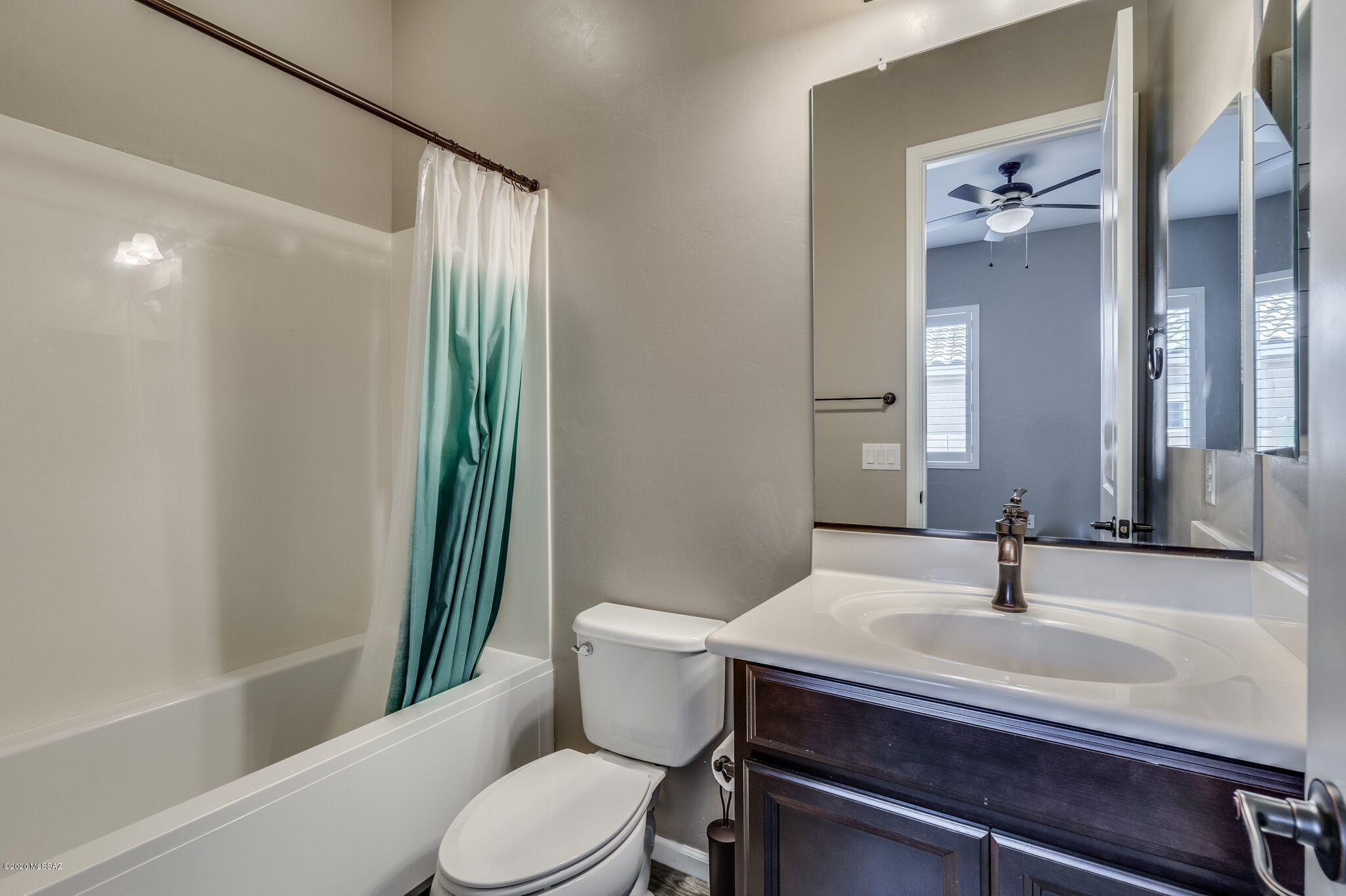 Golden Barrel Place At Dove Mountain SQ20141710079 - Residential