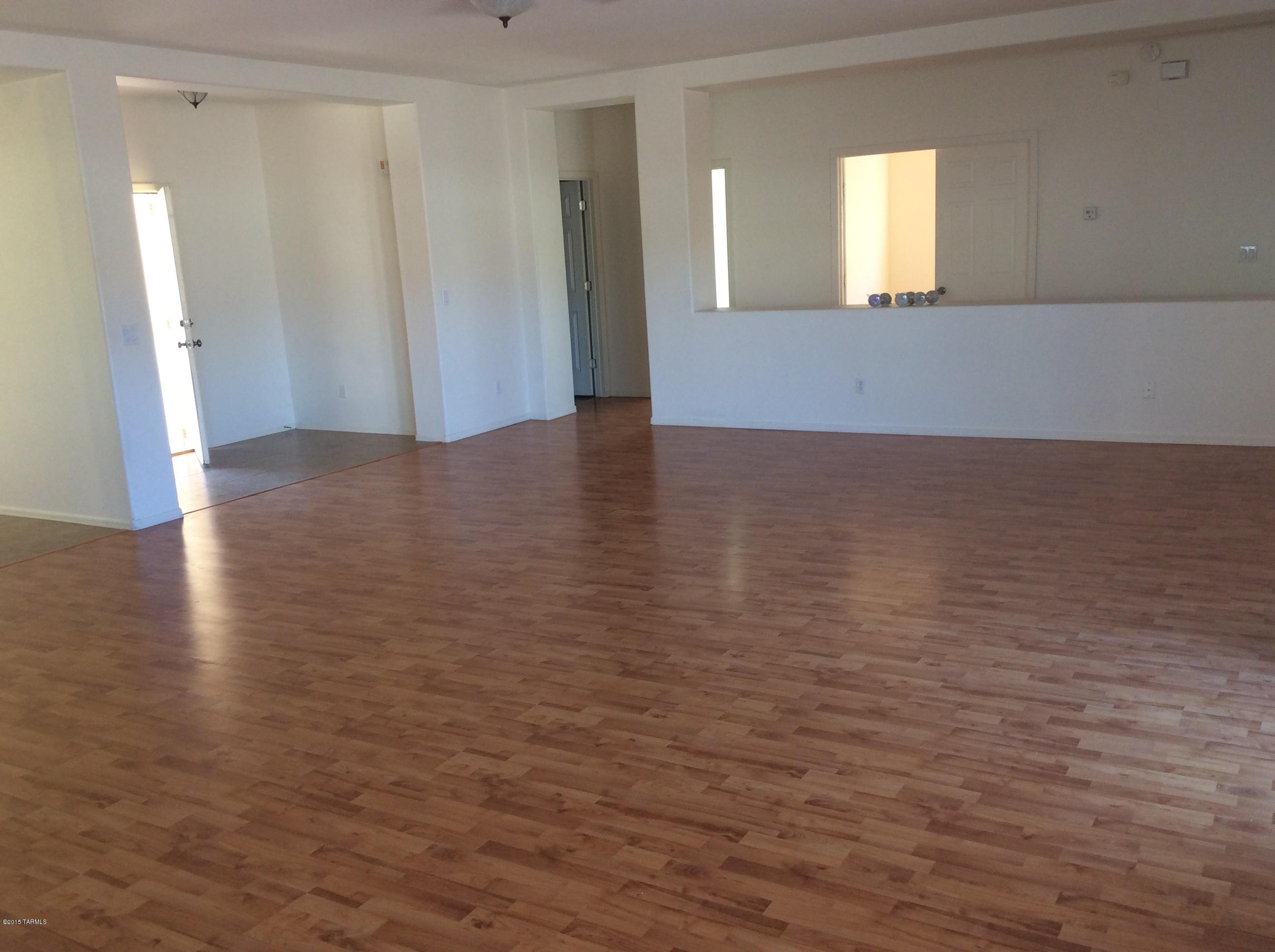 Rancho Del Lago (1-100) - Residential