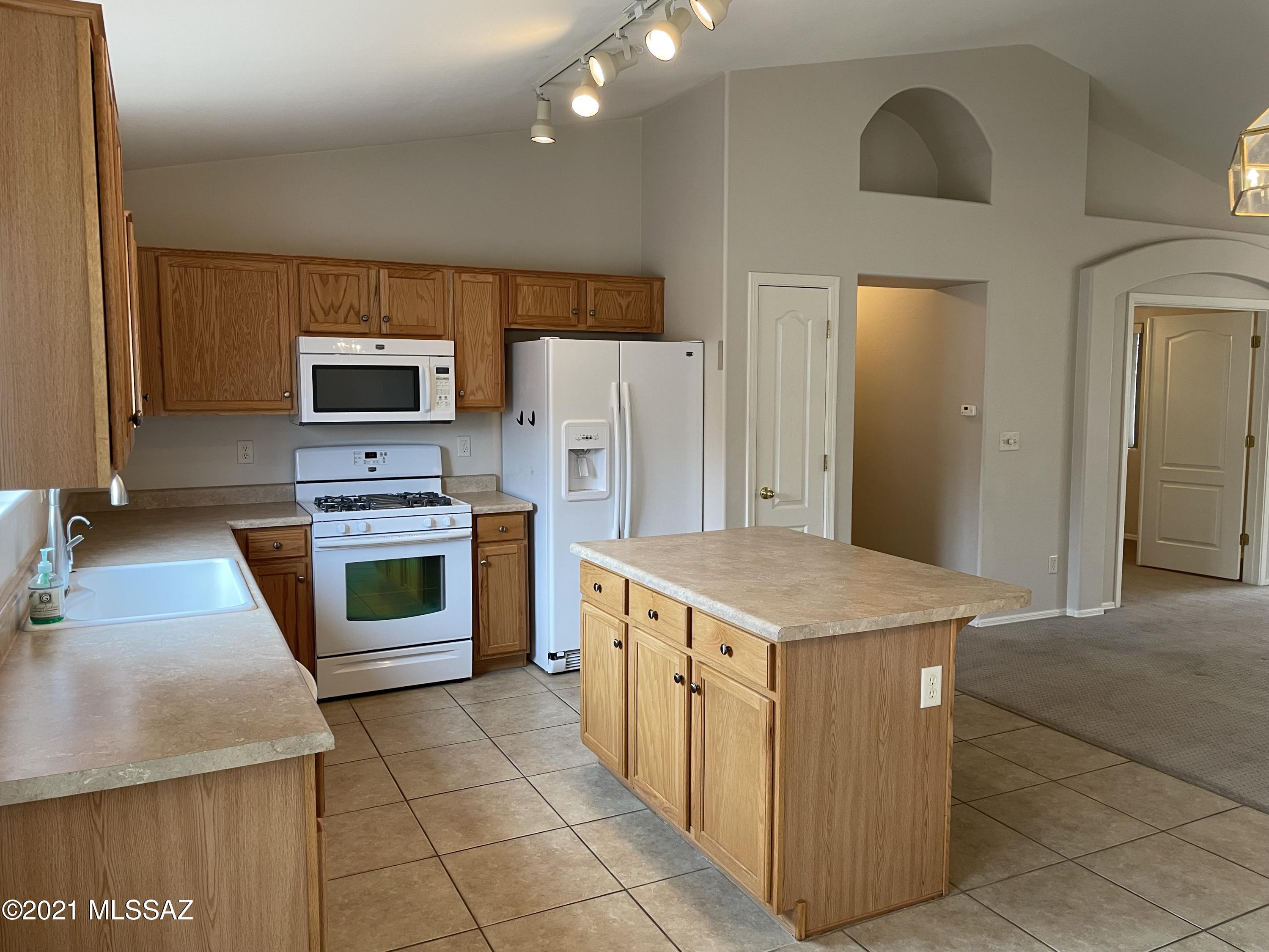 Eagle Crest Ranch - Residential Lease