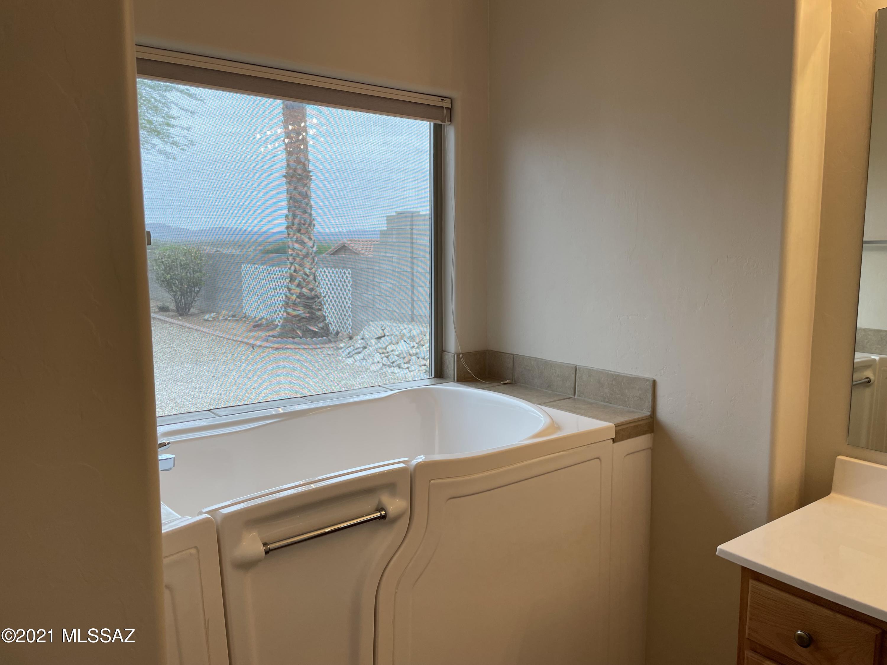 Eagle Crest Ranch - Residential Lease