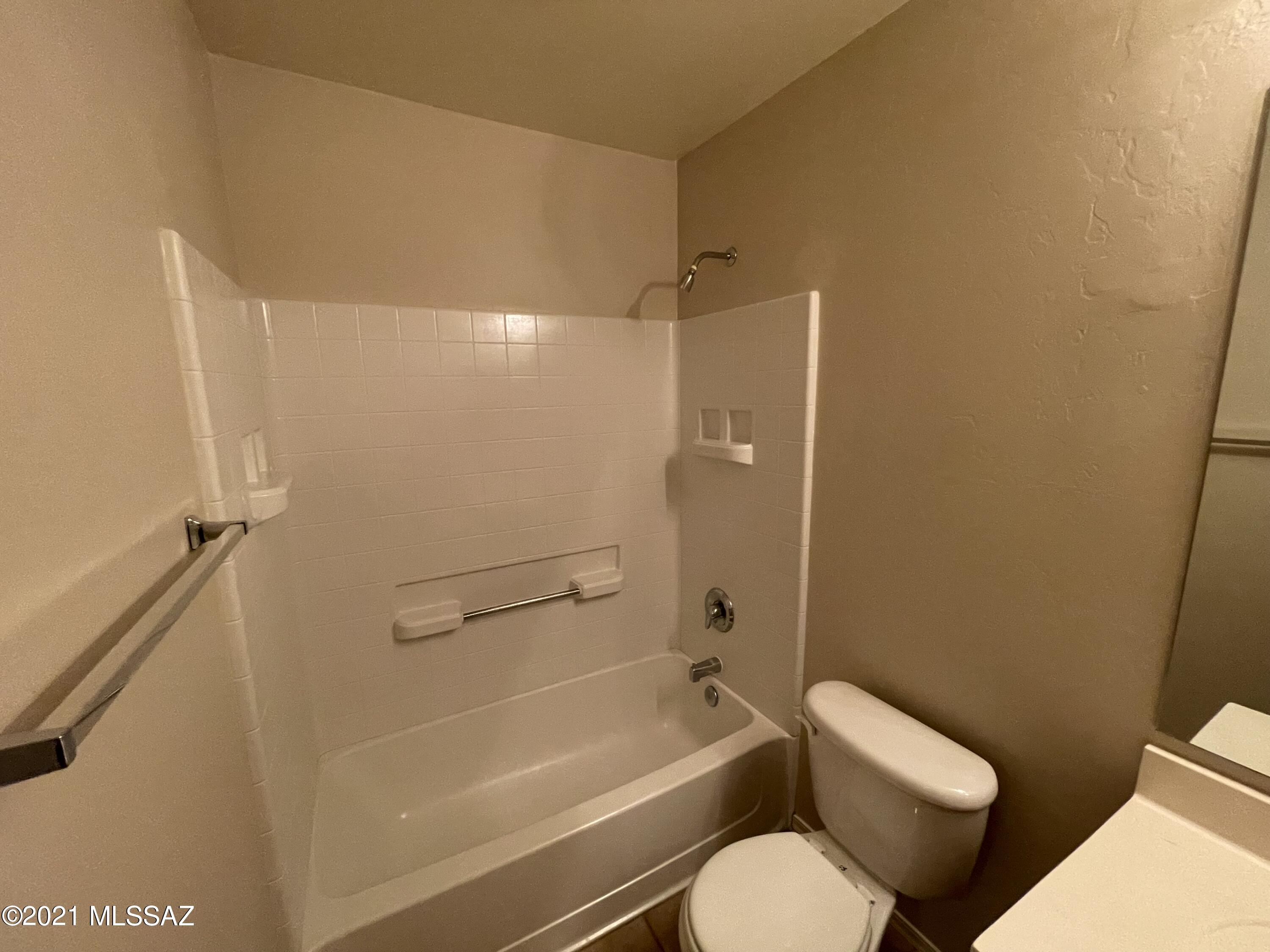 Eagle Crest Ranch - Residential Lease