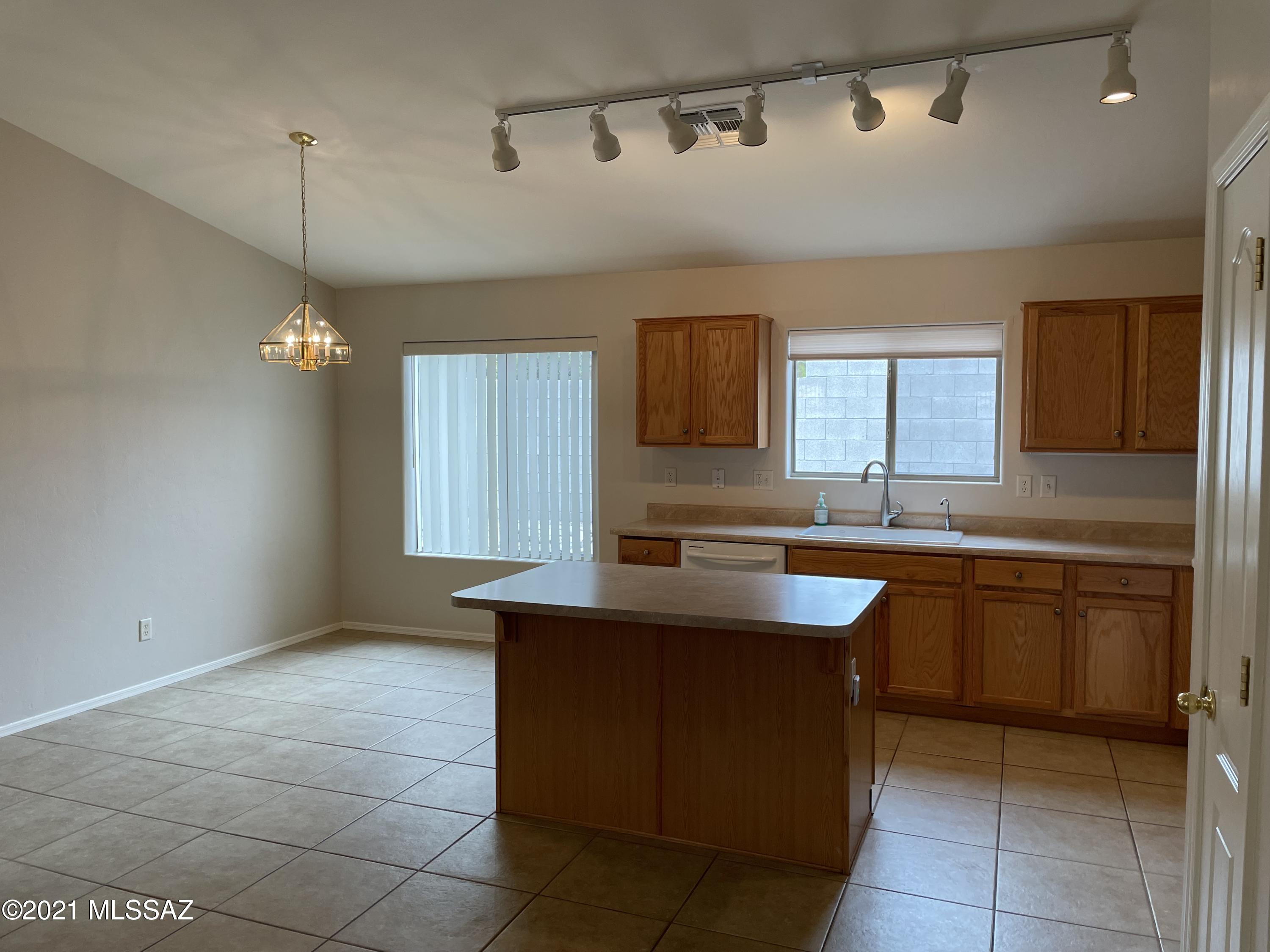 Eagle Crest Ranch - Residential Lease
