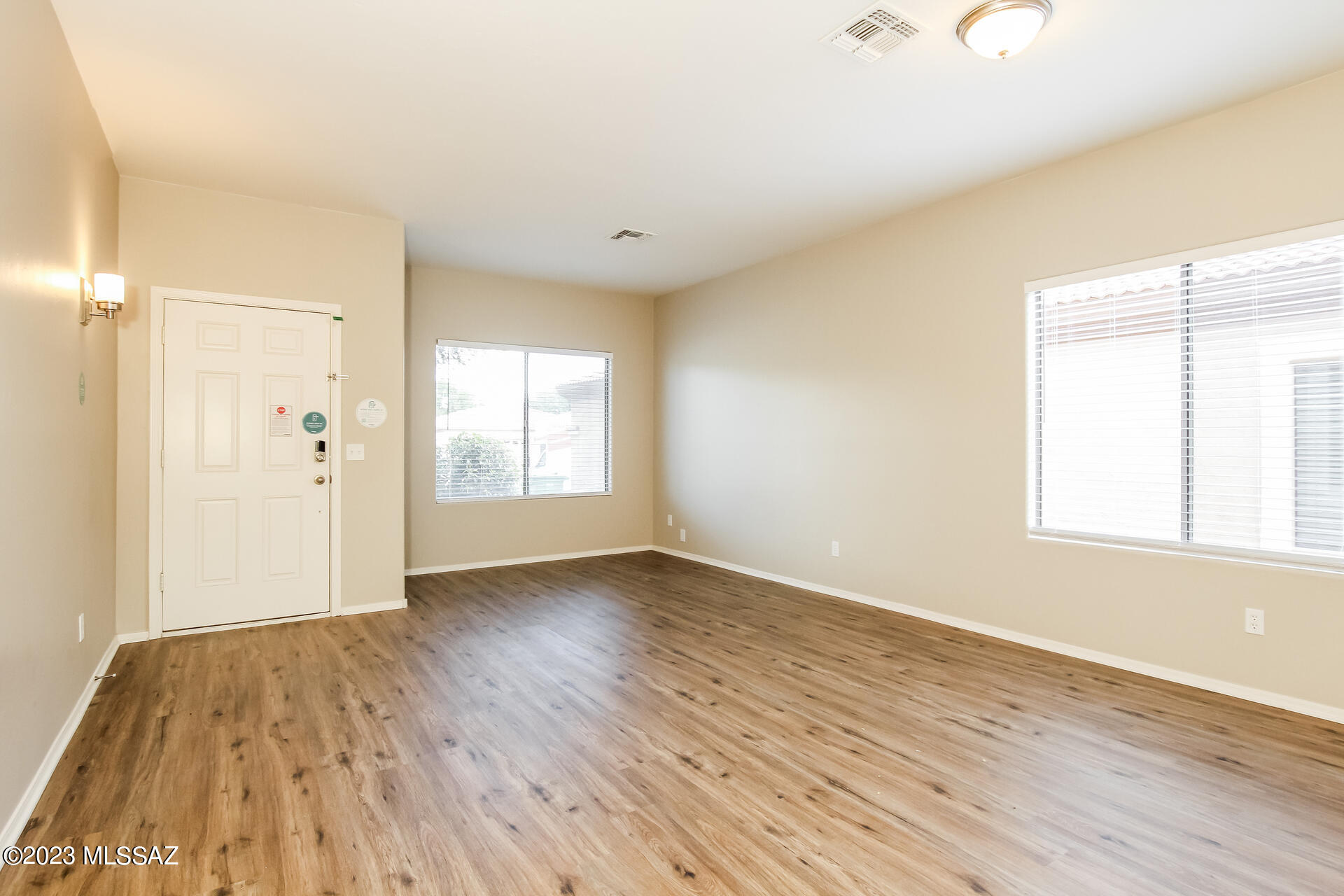 Presidio Del Sol (1-111) - Residential Lease
