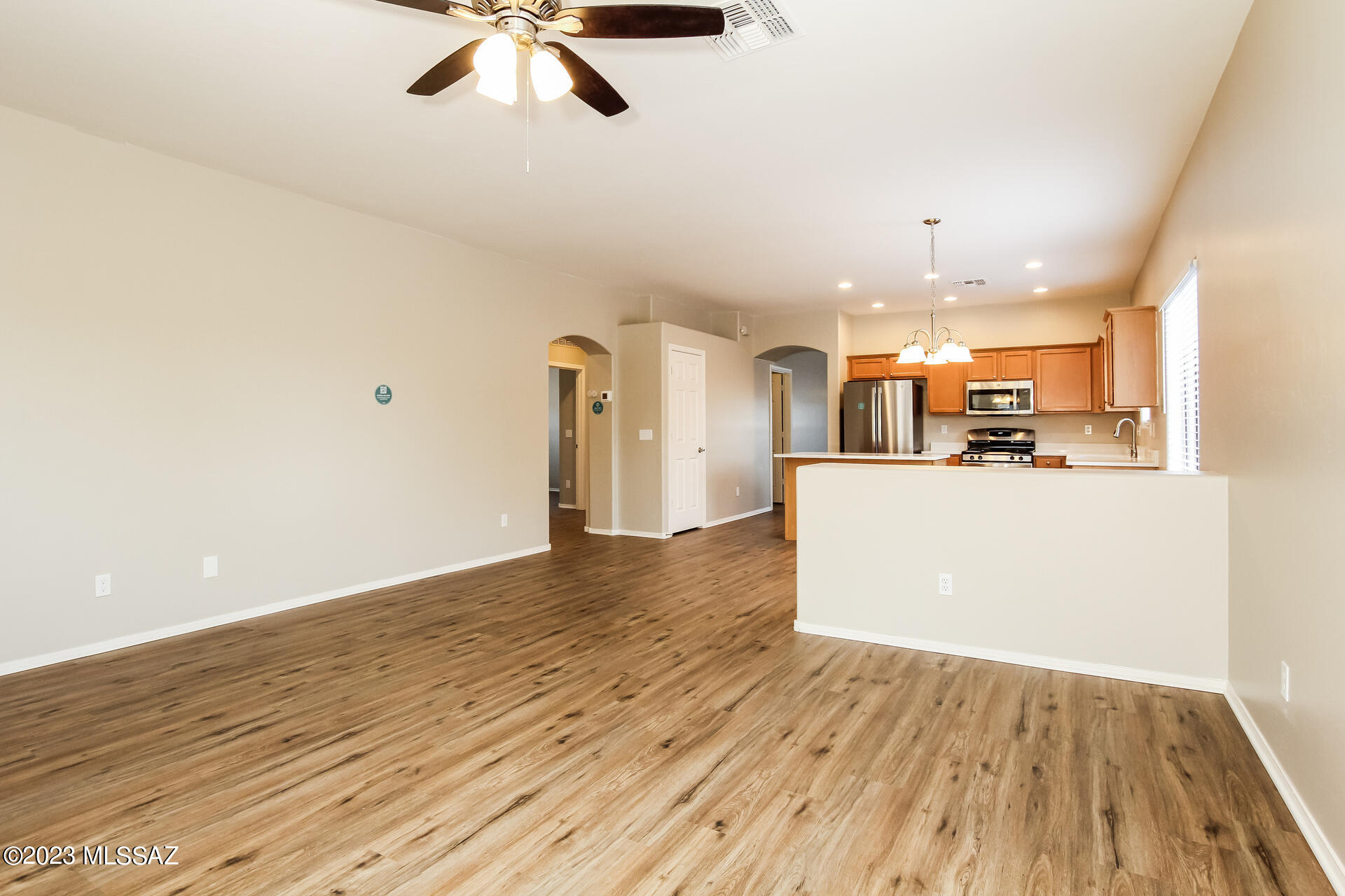 Presidio Del Sol (1-111) - Residential Lease