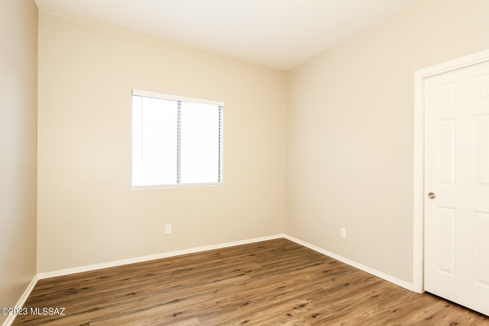Presidio Del Sol (1-111) - Residential Lease