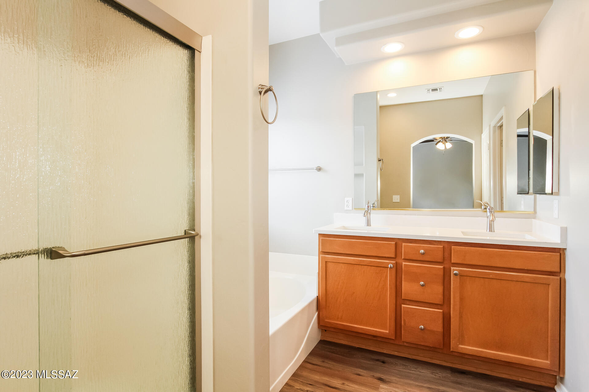 Presidio Del Sol (1-111) - Residential Lease