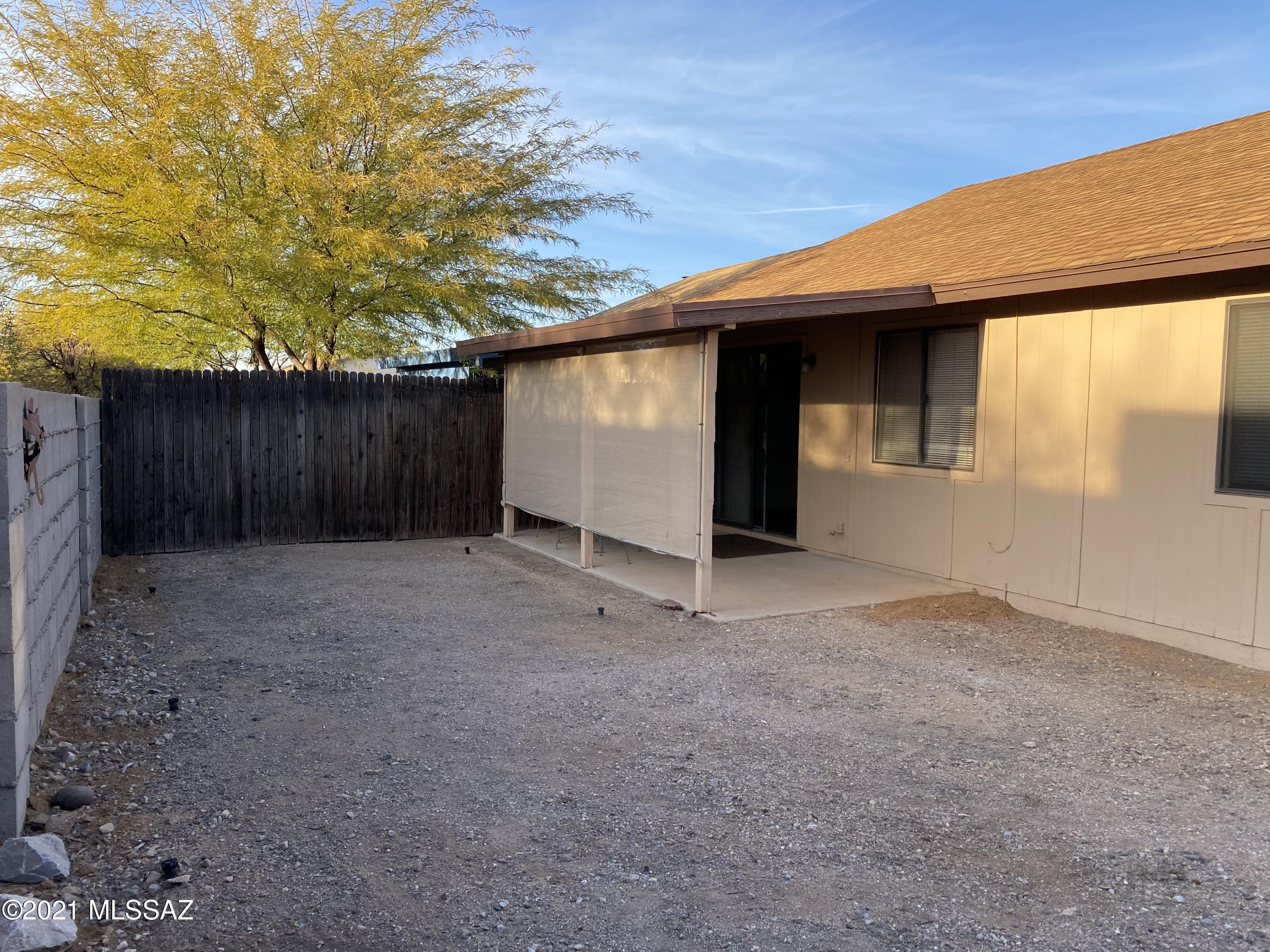Fairway Villas (71-128) - Residential