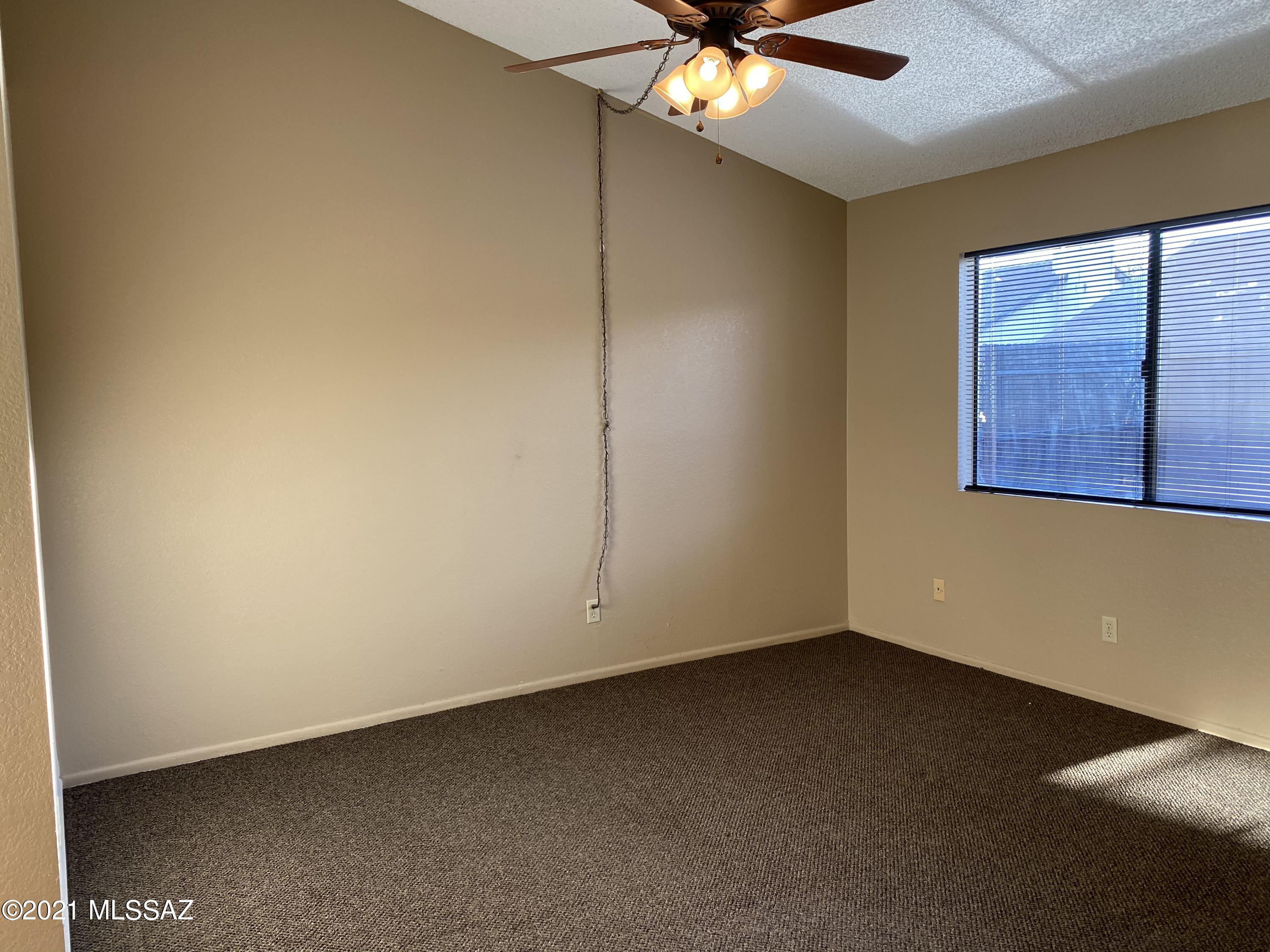 Fairway Villas (71-128) - Residential
