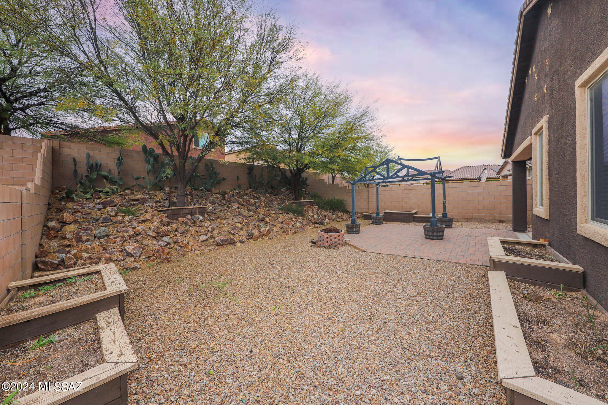 Rancho Del Lago (B37-38) - Residential