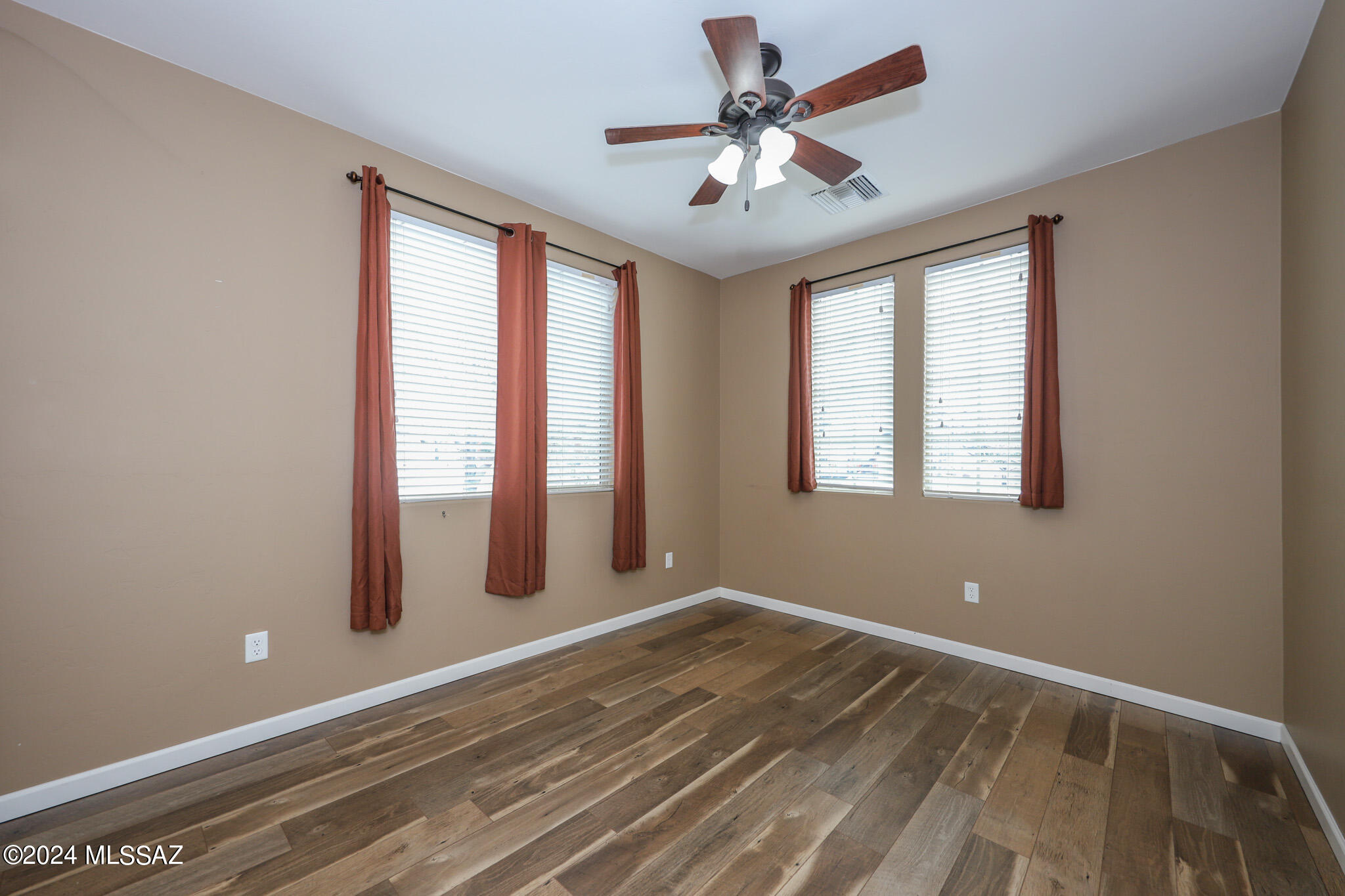 Rancho Del Lago (B37-38) - Residential