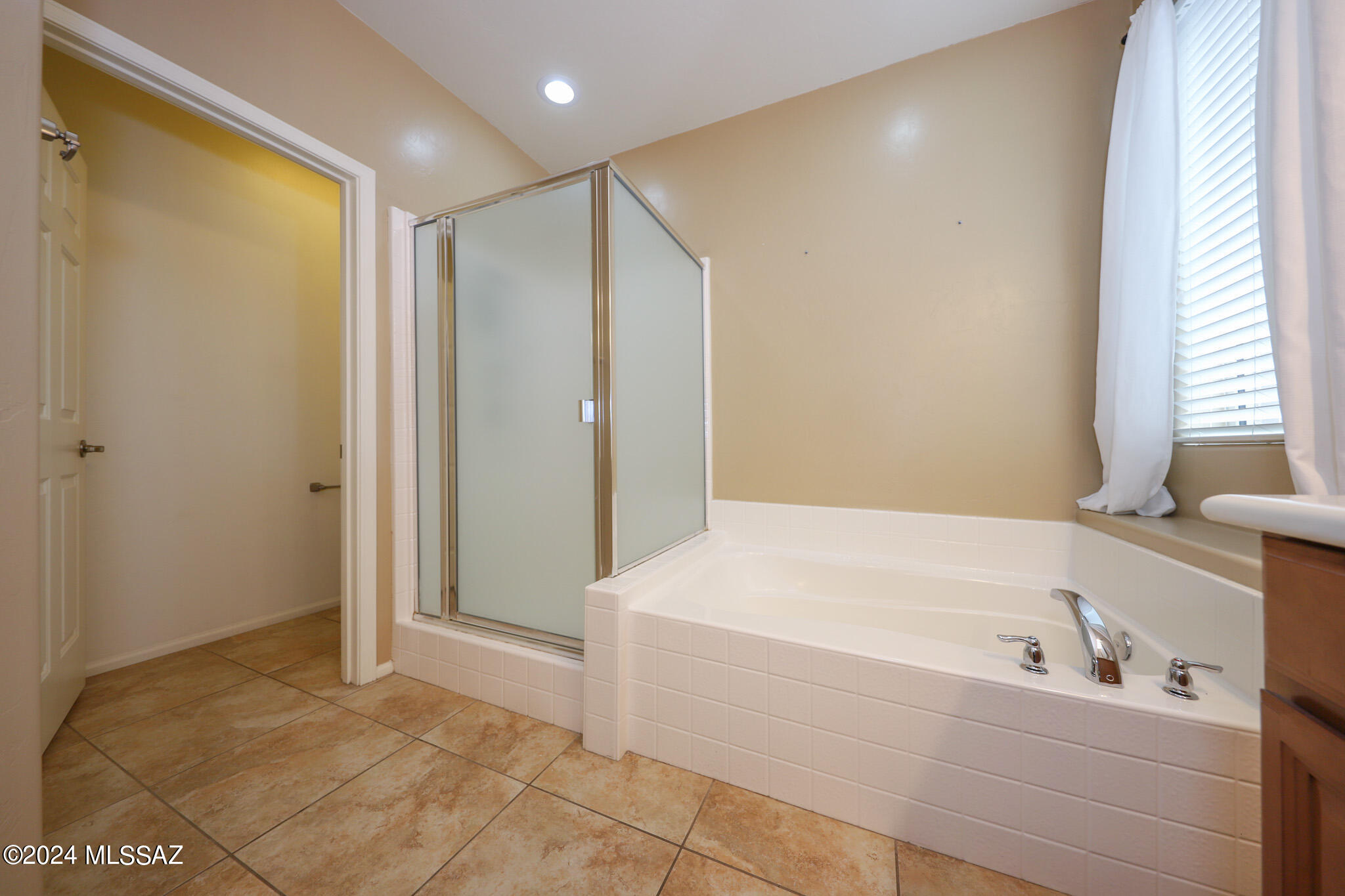 Rancho Del Lago (B37-38) - Residential