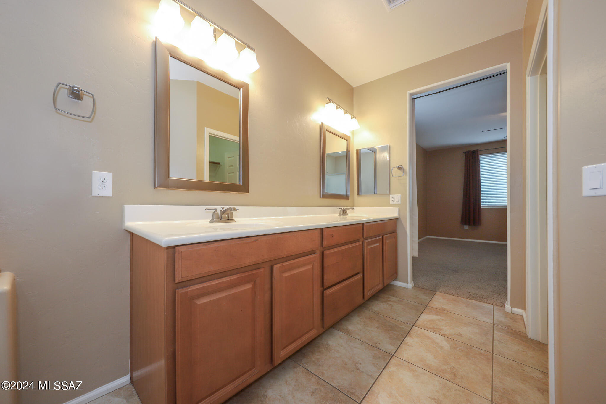 Rancho Del Lago (B37-38) - Residential