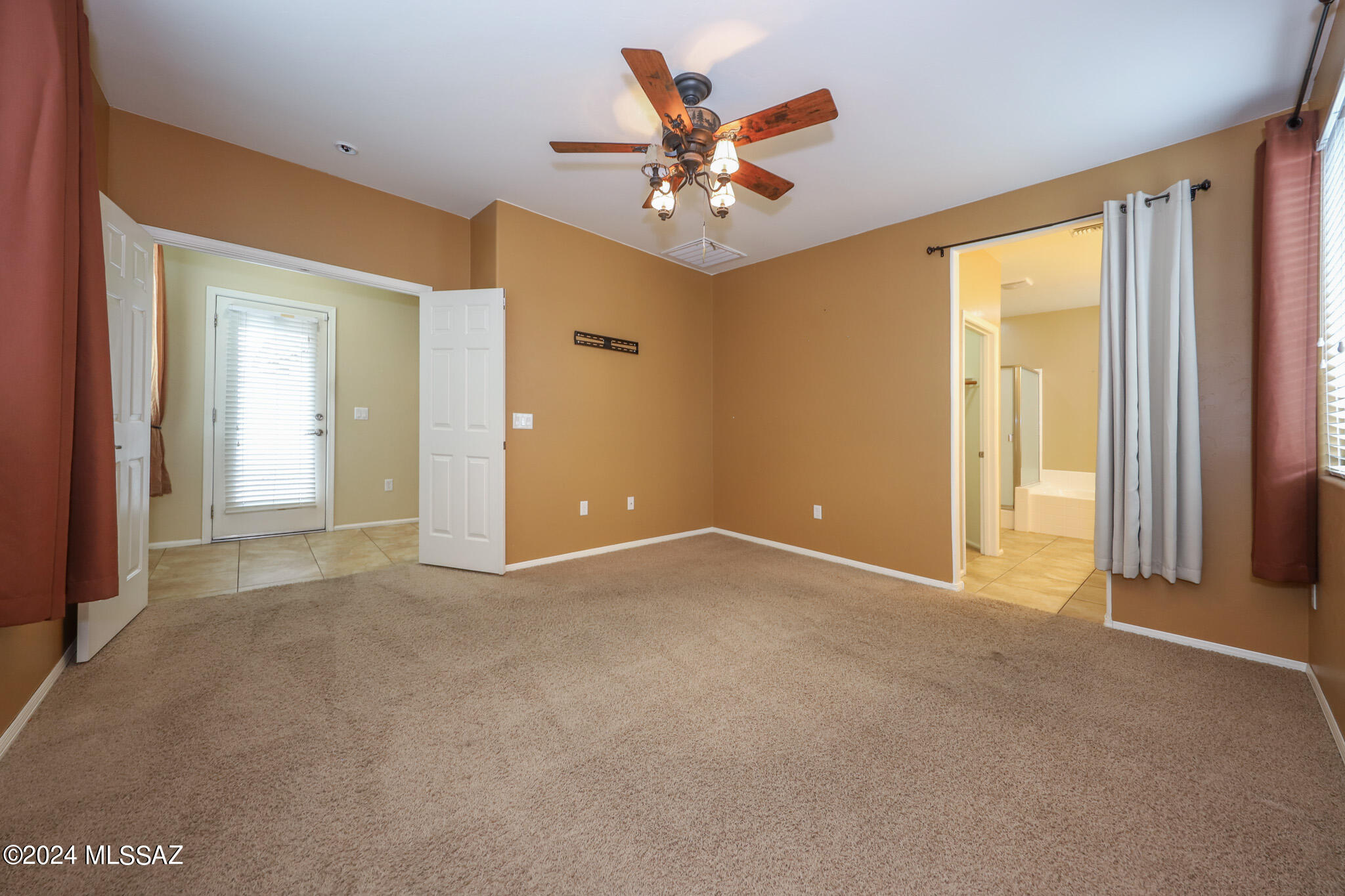 Rancho Del Lago (B37-38) - Residential