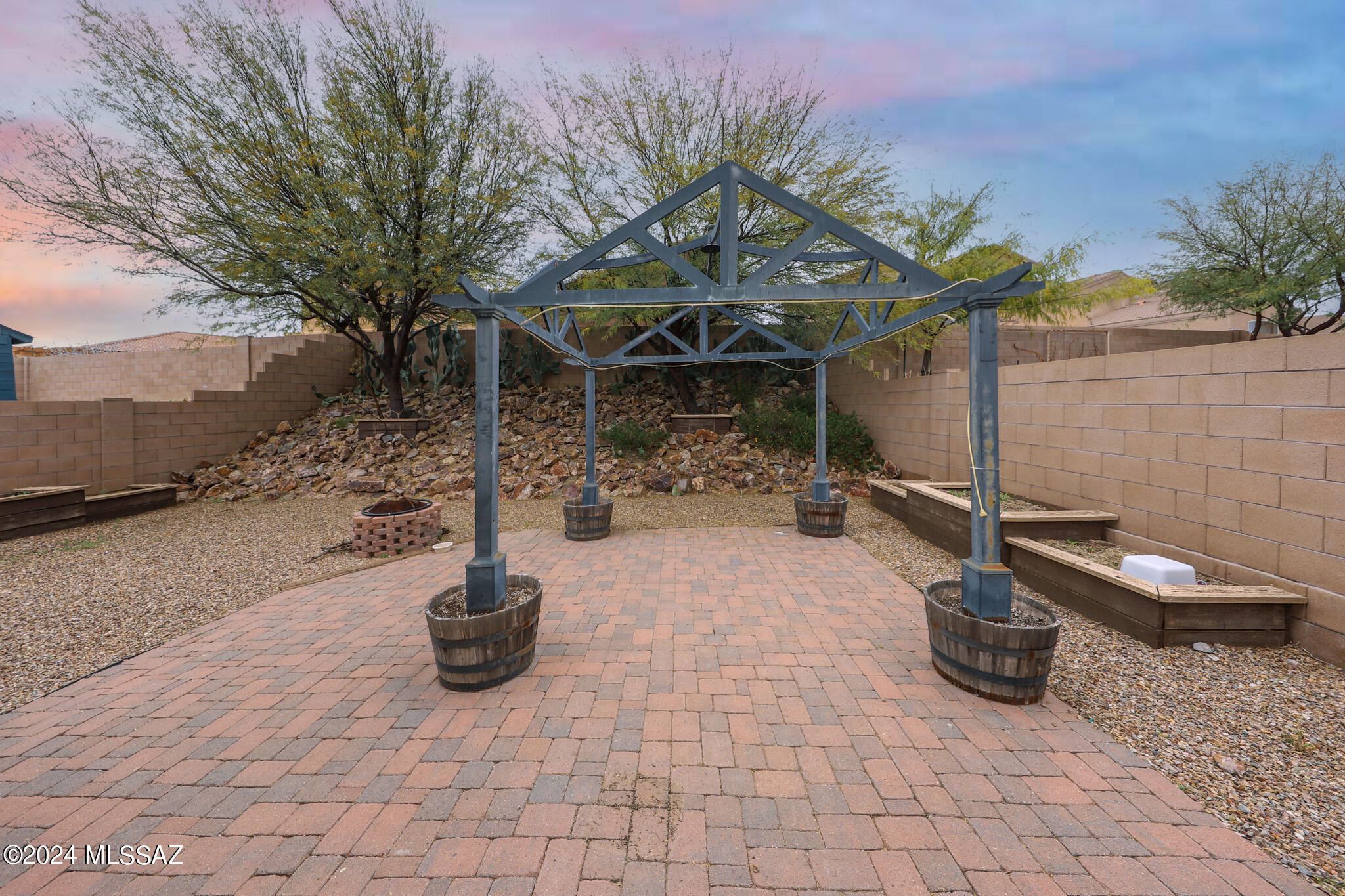 Rancho Del Lago (B37-38) - Residential