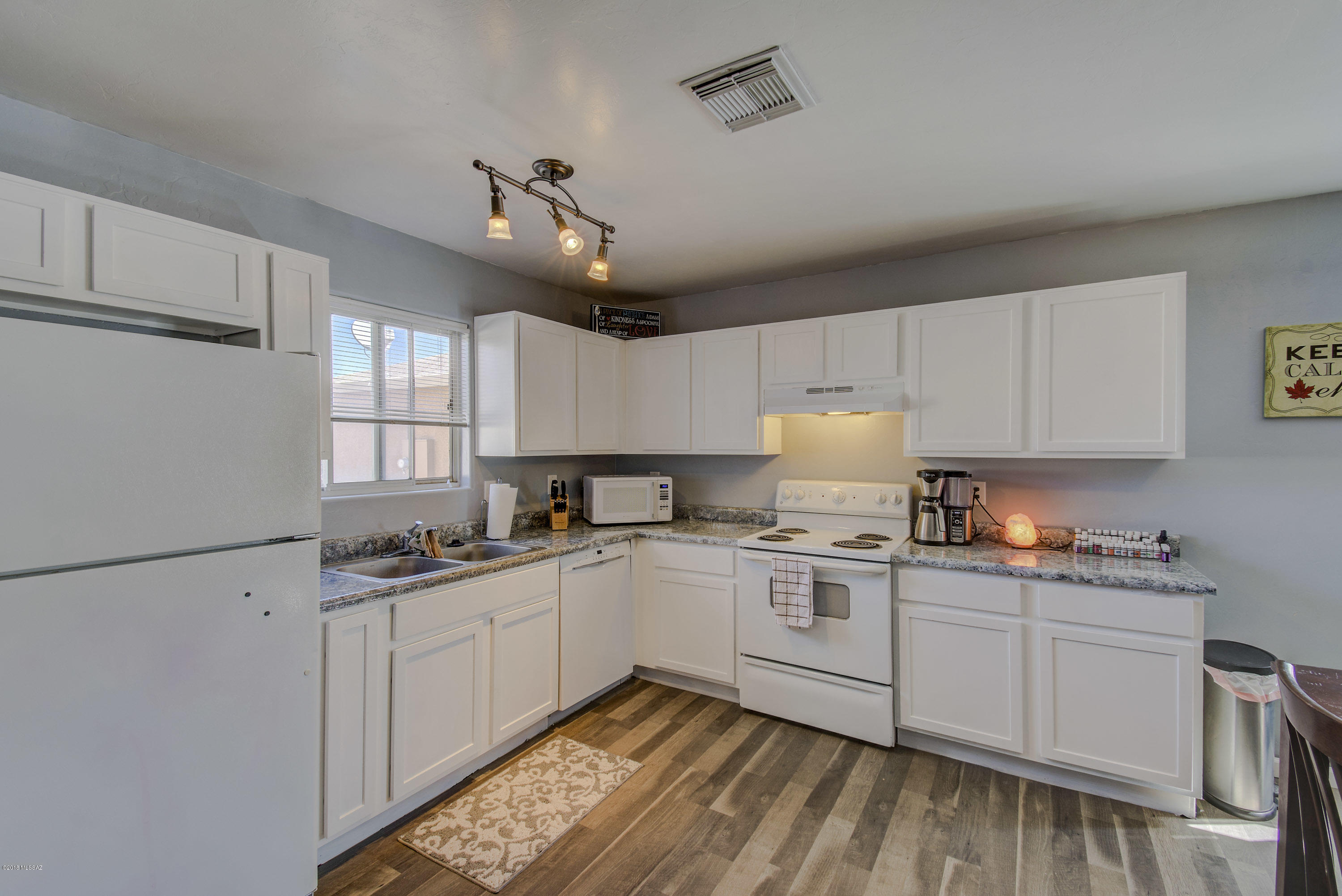 Hacienda Del Sol (1-69) - Residential