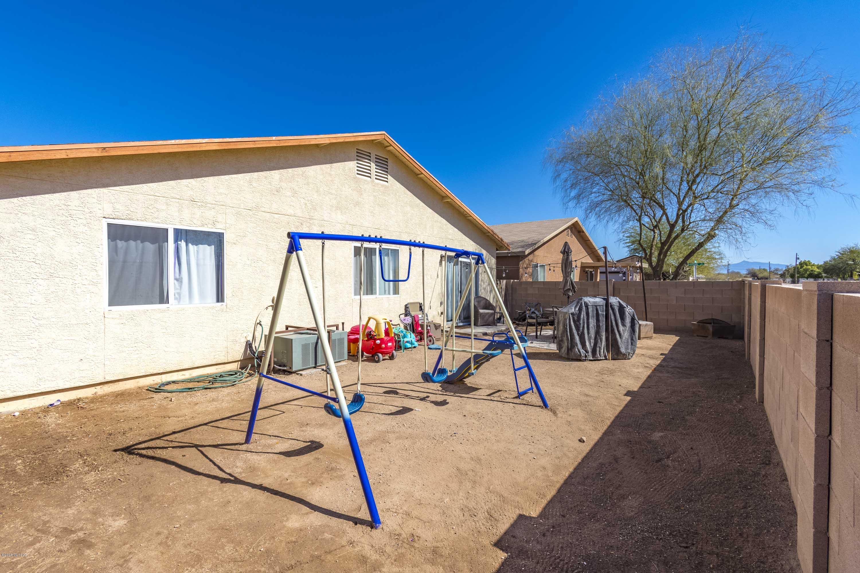 Hacienda Del Sol (1-69) - Residential