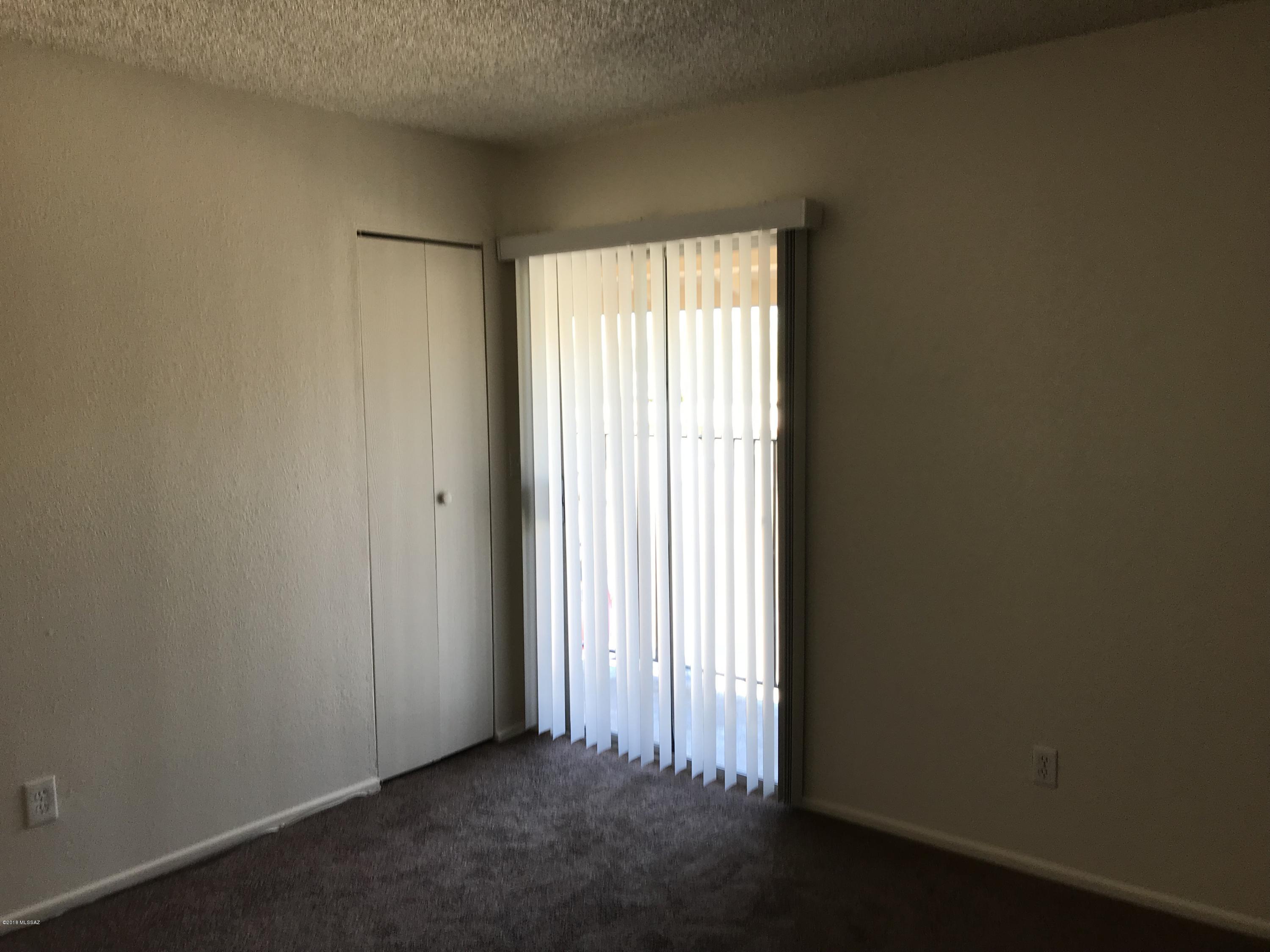 Catalina Farms - Residential Lease