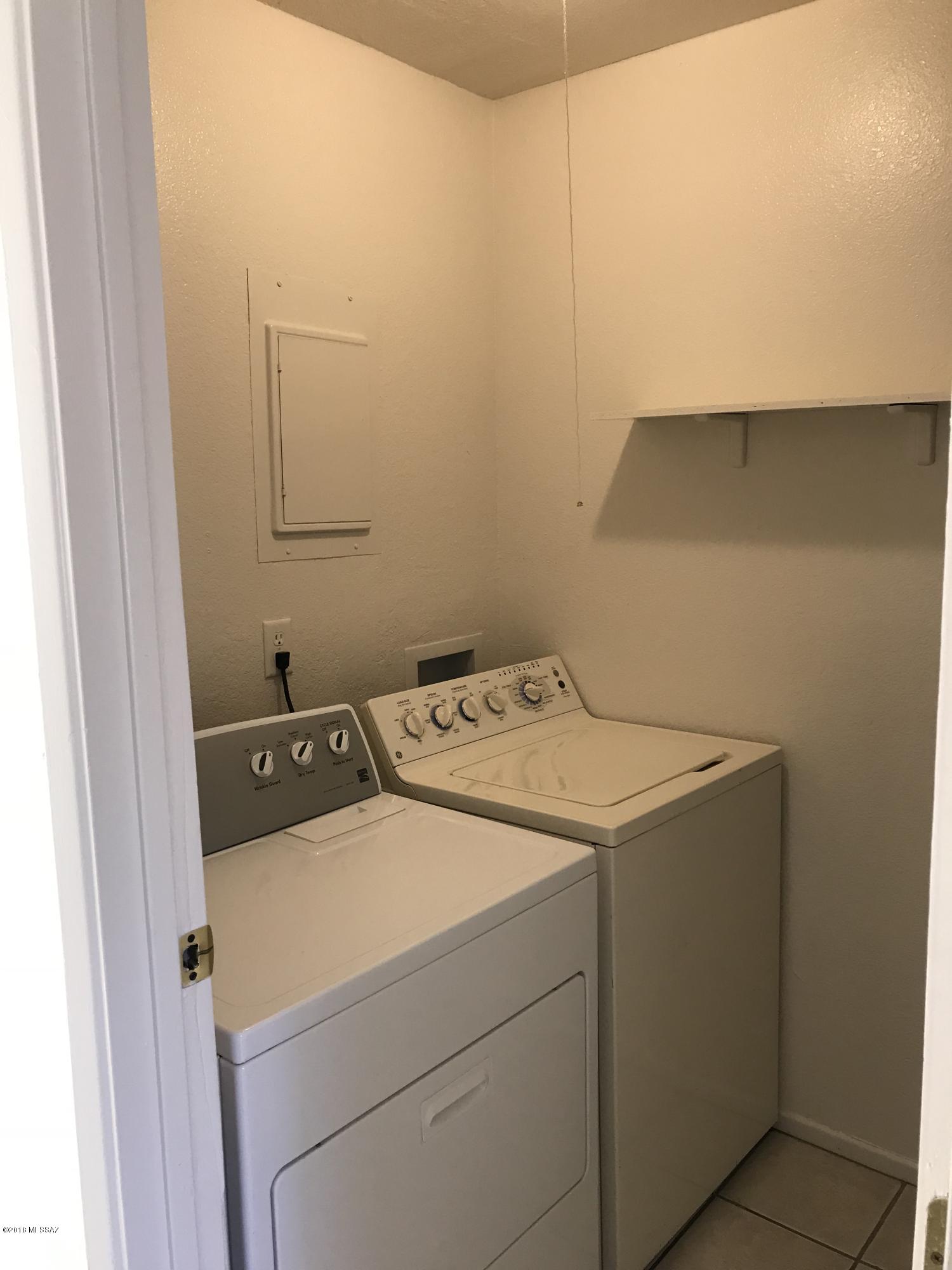 Catalina Farms - Residential Lease