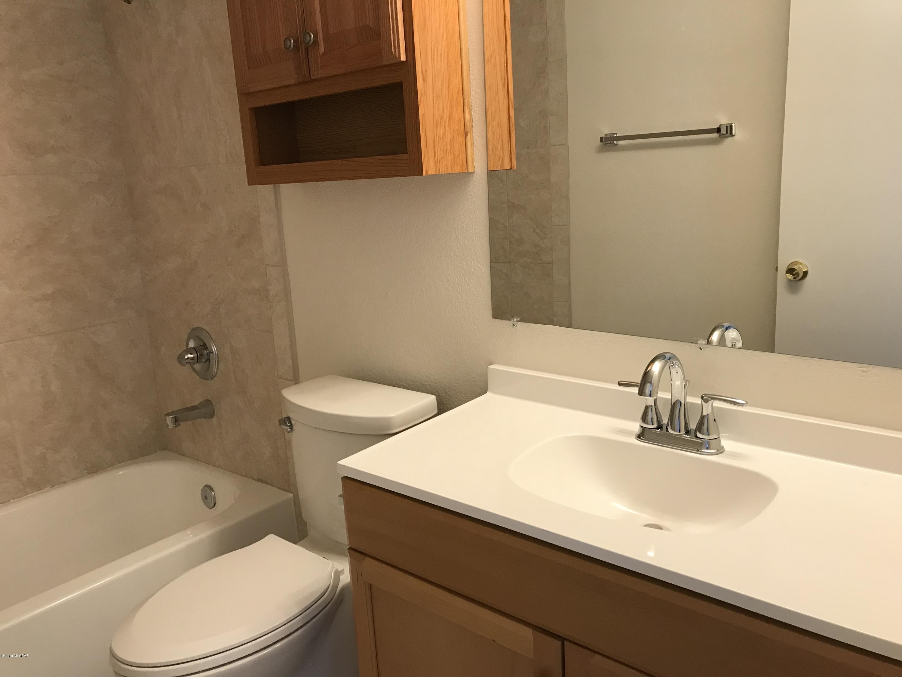 Catalina Farms - Residential Lease