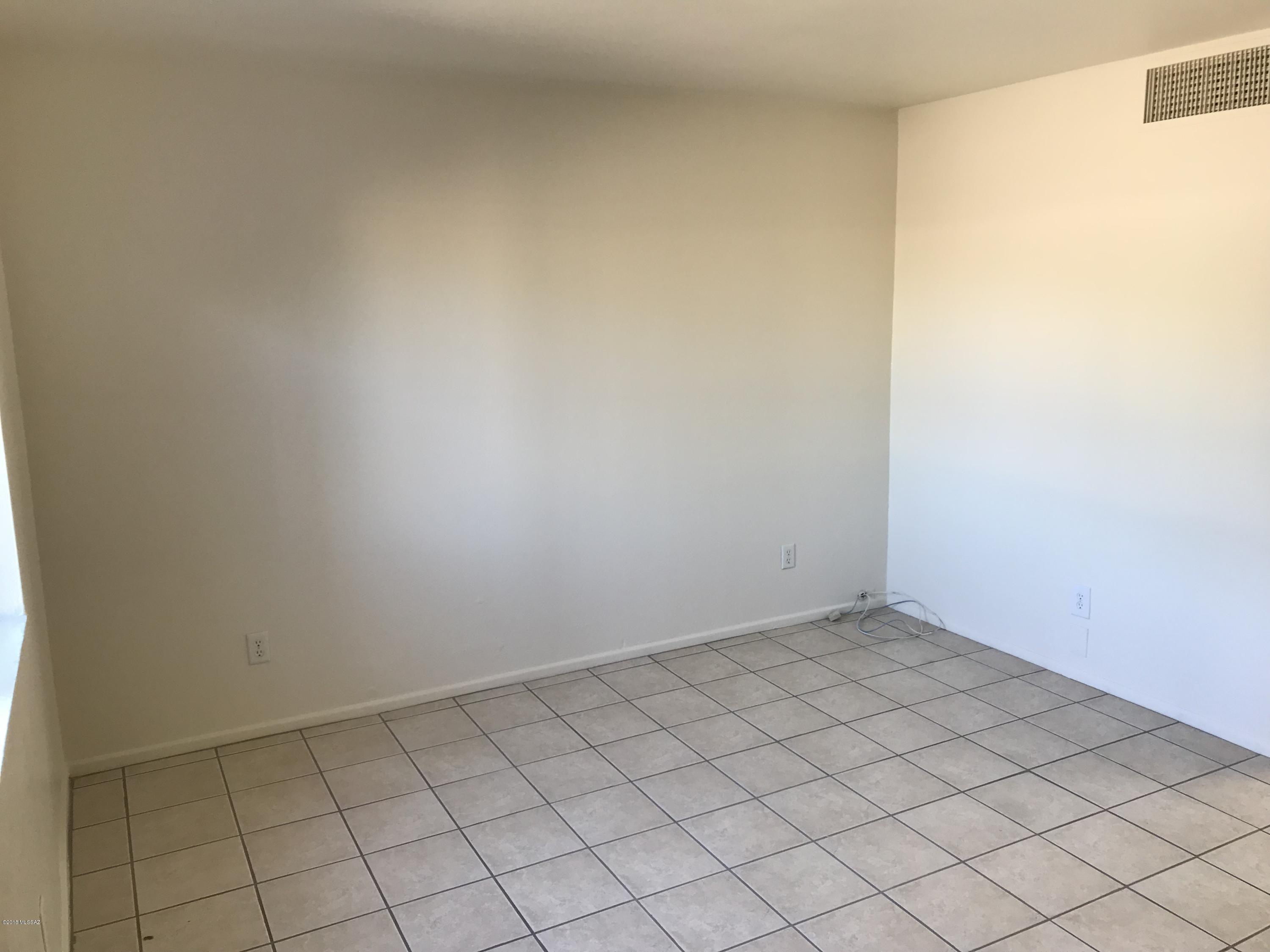 Catalina Farms - Residential Lease