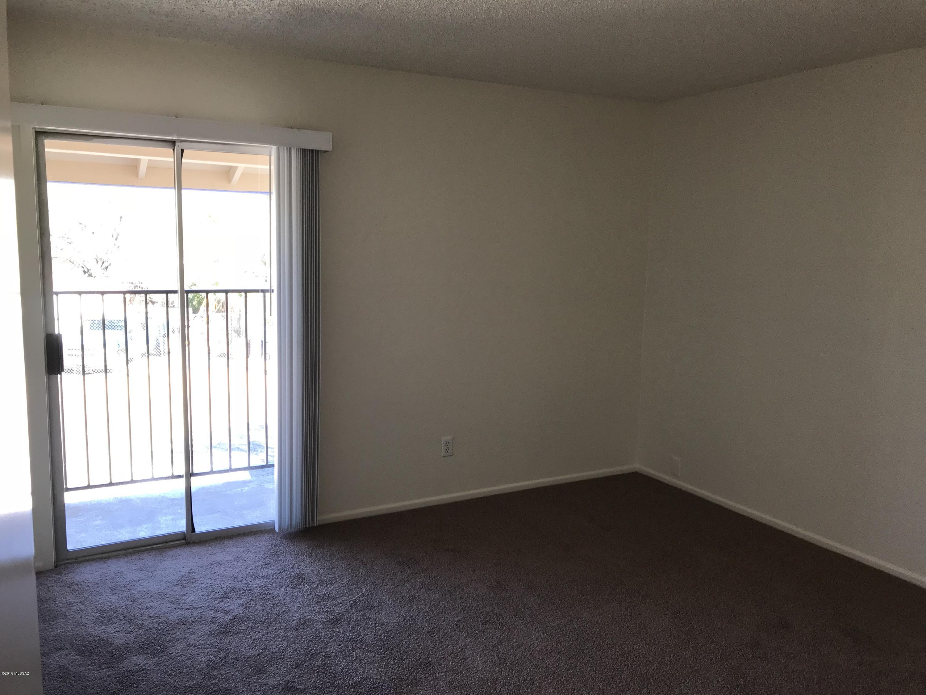 Catalina Farms - Residential Lease