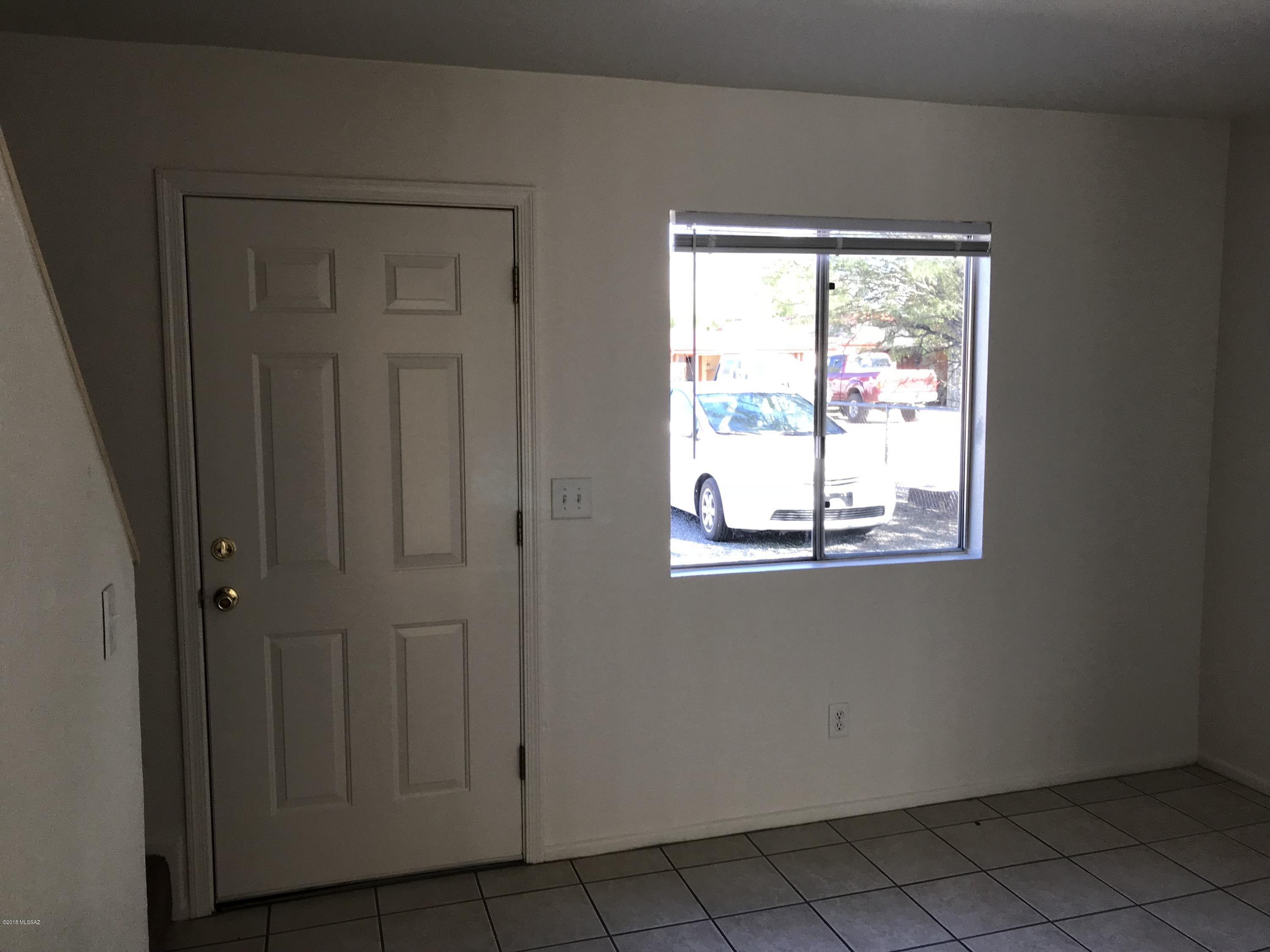 Catalina Farms - Residential Lease