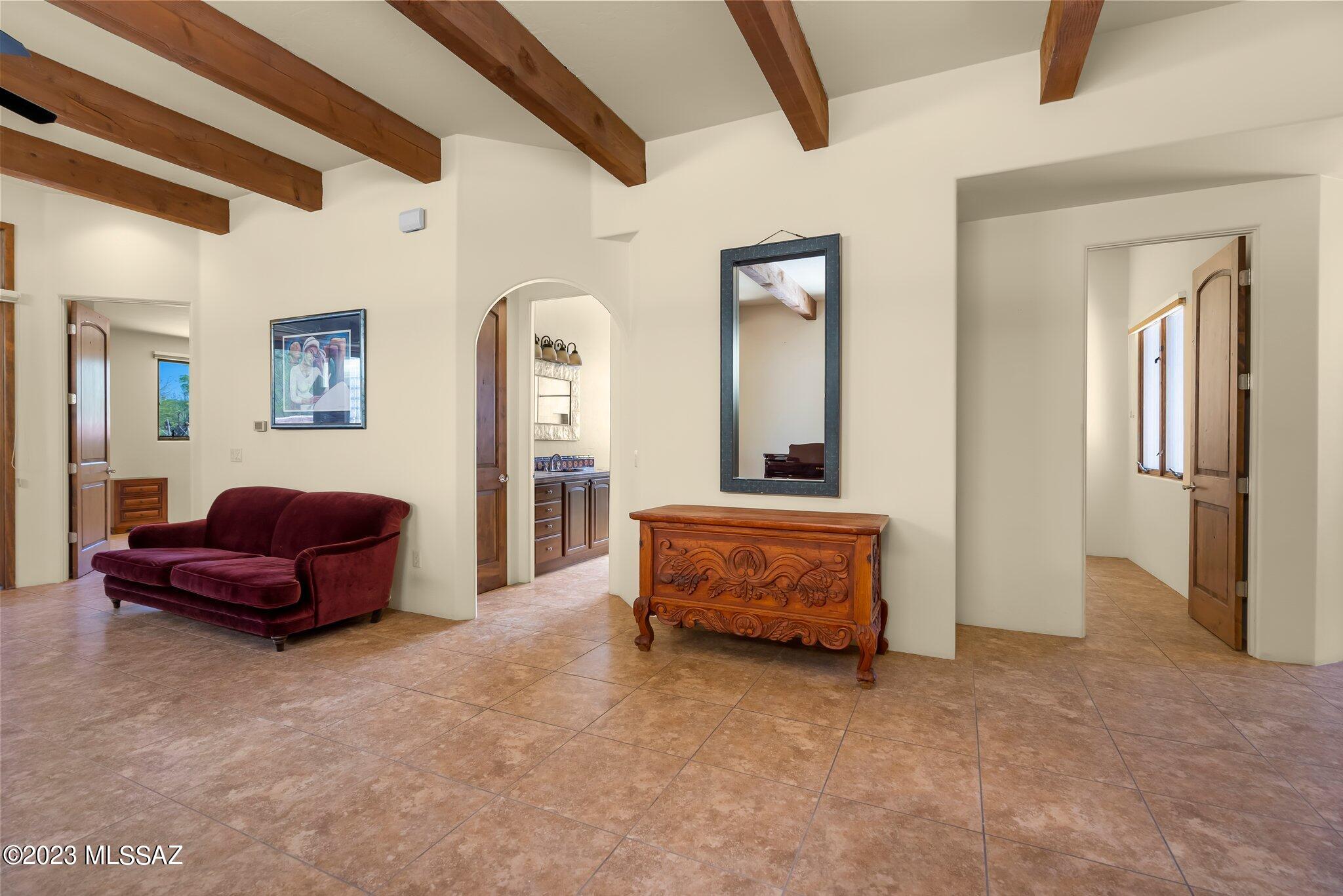 Barrio Sentinel Hill - Residential