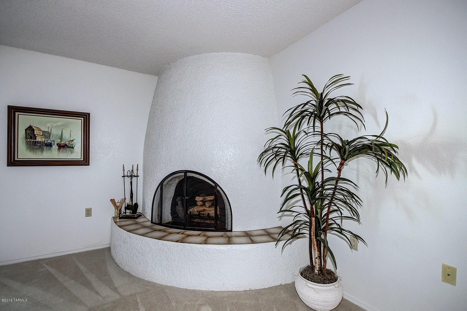 La Cholla Hills(1-313) - Residential
