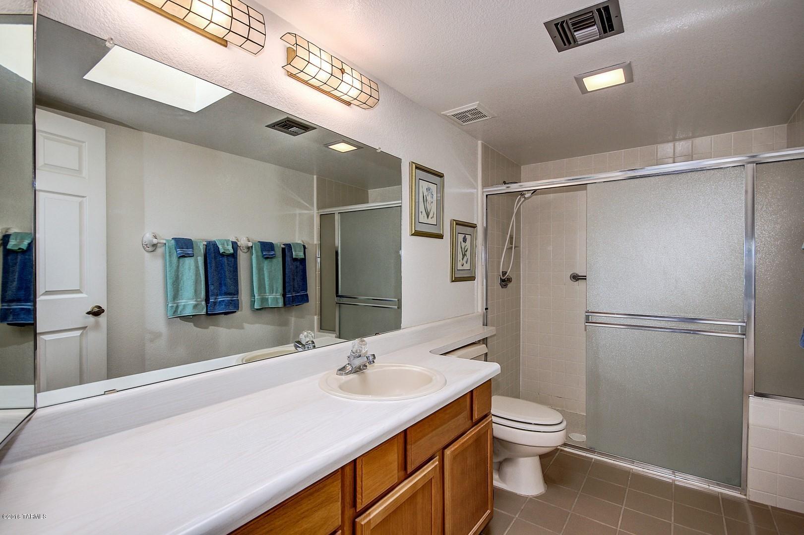 La Cholla Hills(1-313) - Residential