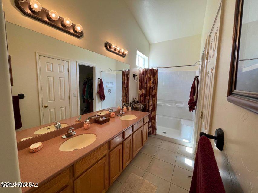 Rio Rico Villas 10 - Residential