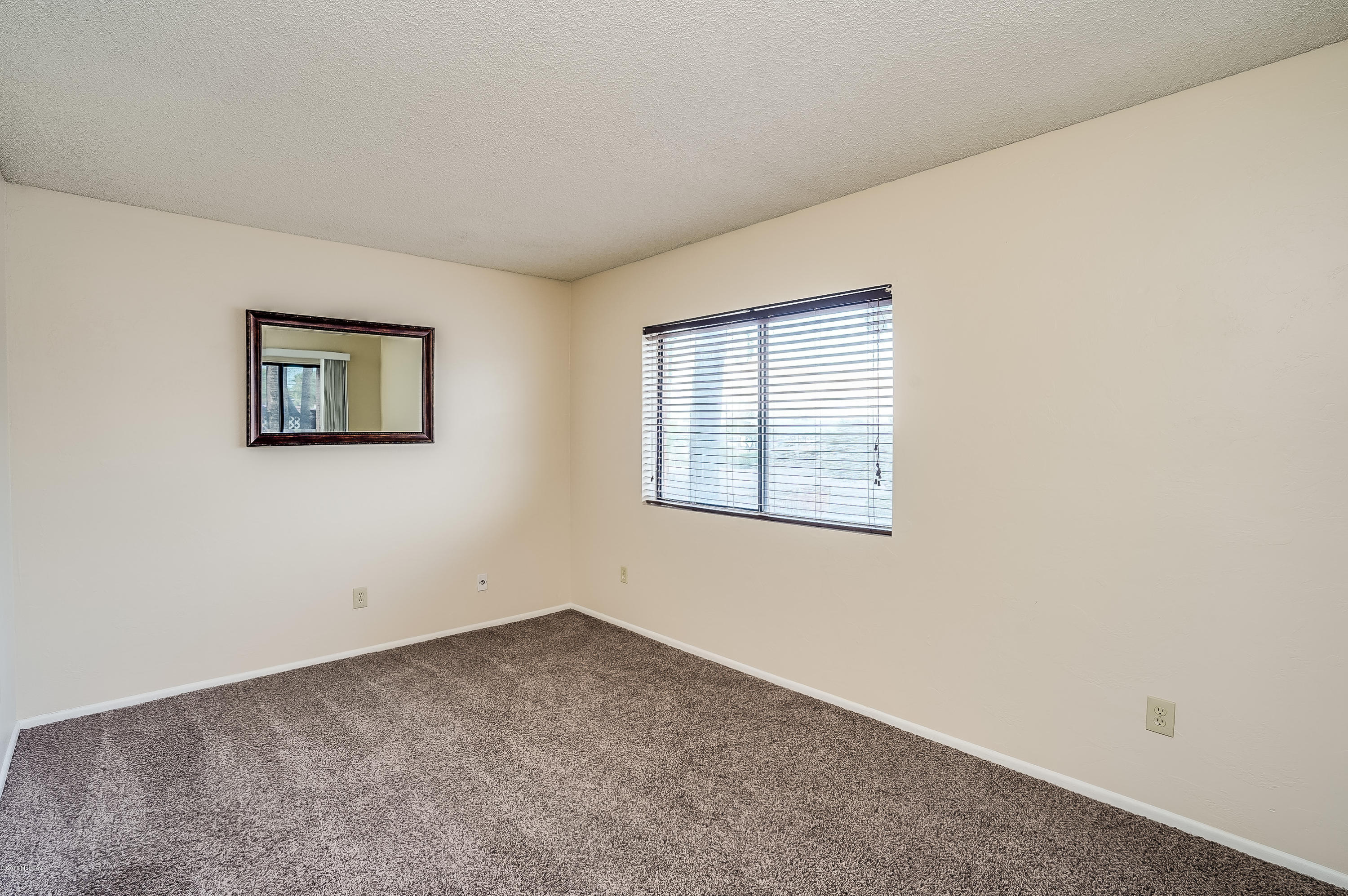Columbus Park Condominiums (1-60) - Residential