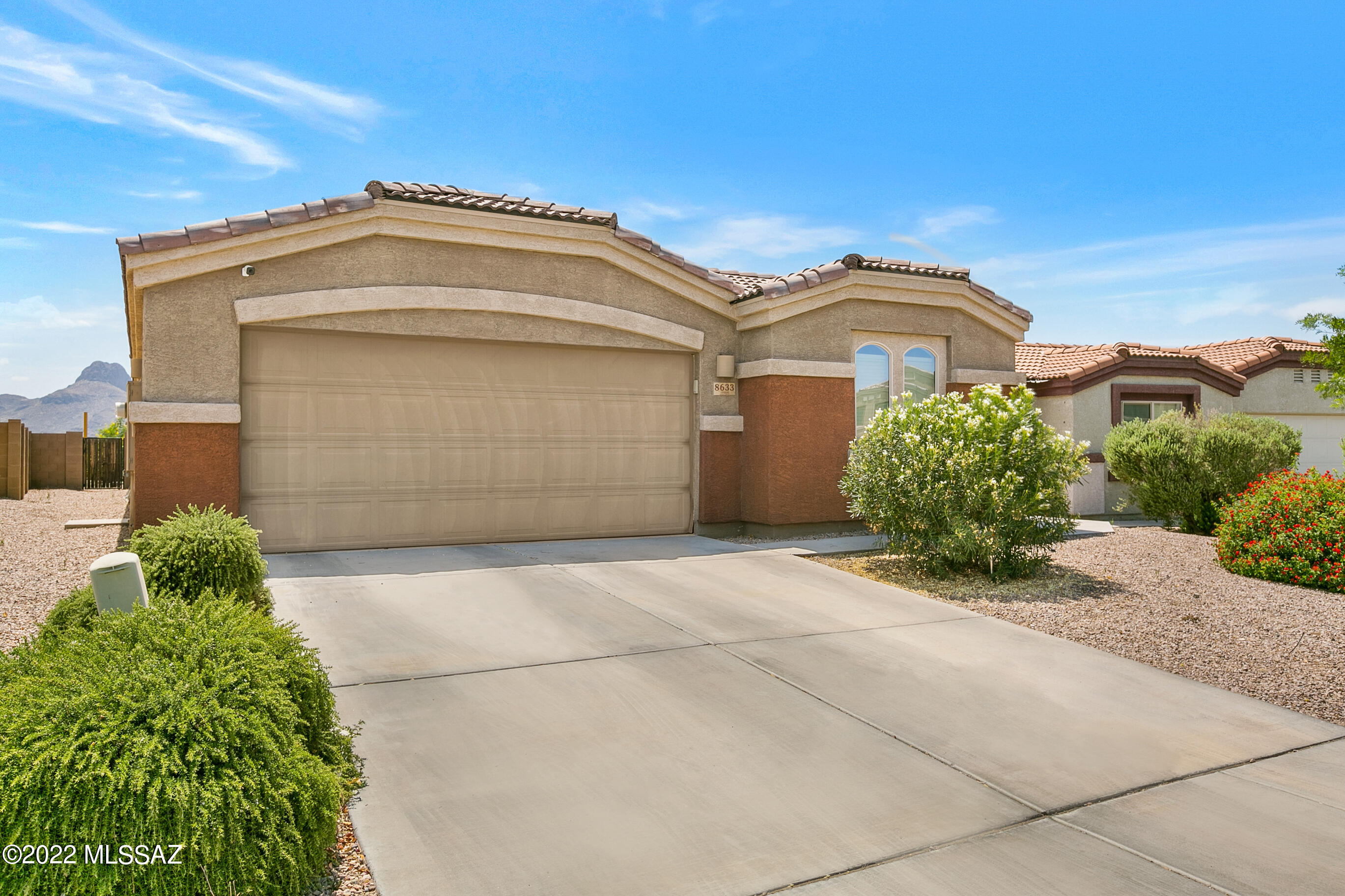 BACK ON MARKET: Schedule your private showing now - VIEWS VIEWS VIEWS! Immaculate, coveted 2013 open floor plan, 3 bedrooms, 2 baths, kitchen with large island that overlooks the golf course with awesome unobstructed mountain views with great sunsets from the kitchen and and the covered patio in the backyard. A separate Casita w/its own entrance, can be used as a flex room/office/den. Gated community with very low HOA fees, community park & community pool. Easy access to the river walk. Golf course just outside the gated community.