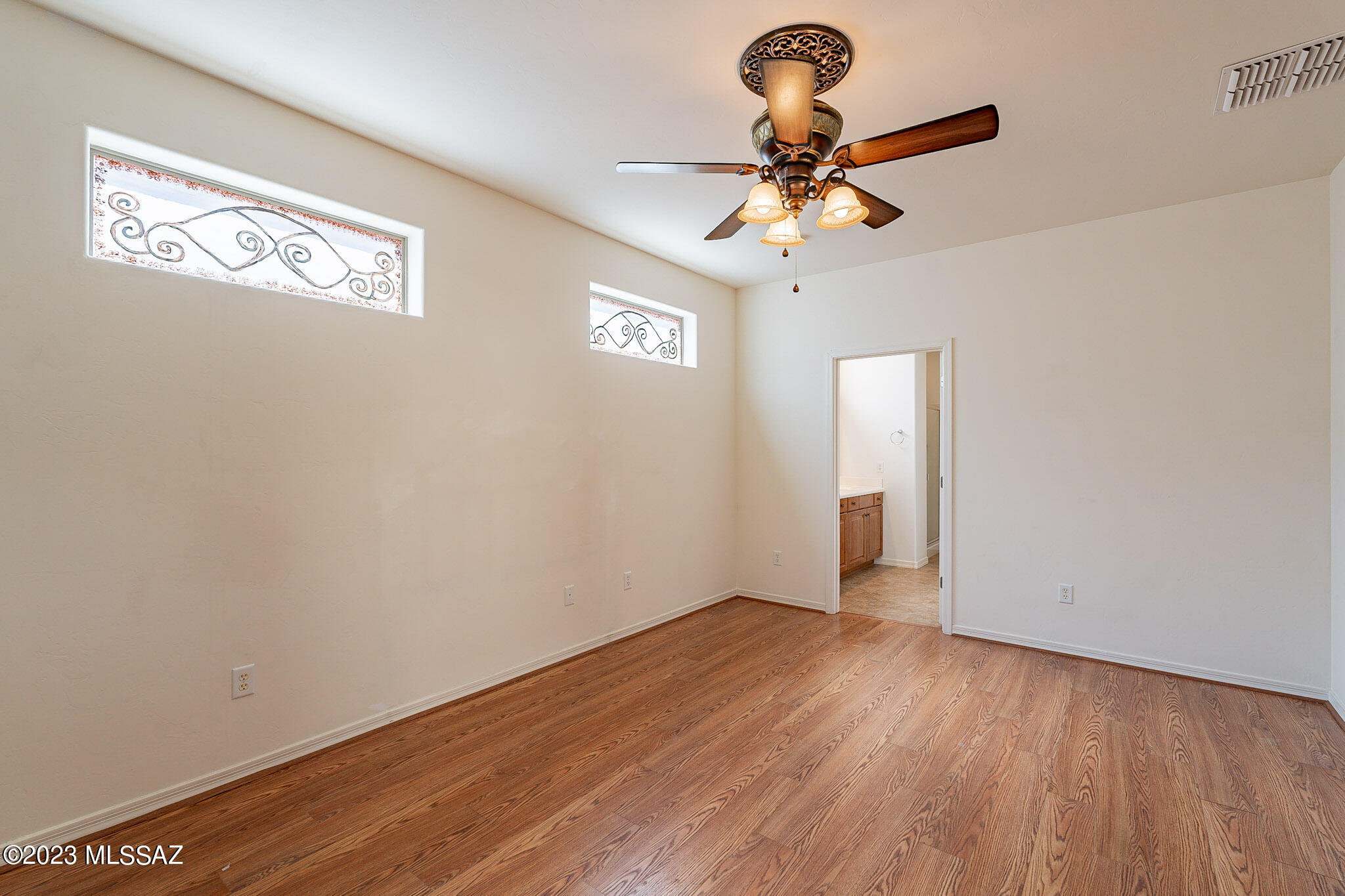 Las Campanas Villiage Phase II (112-219) - Residential