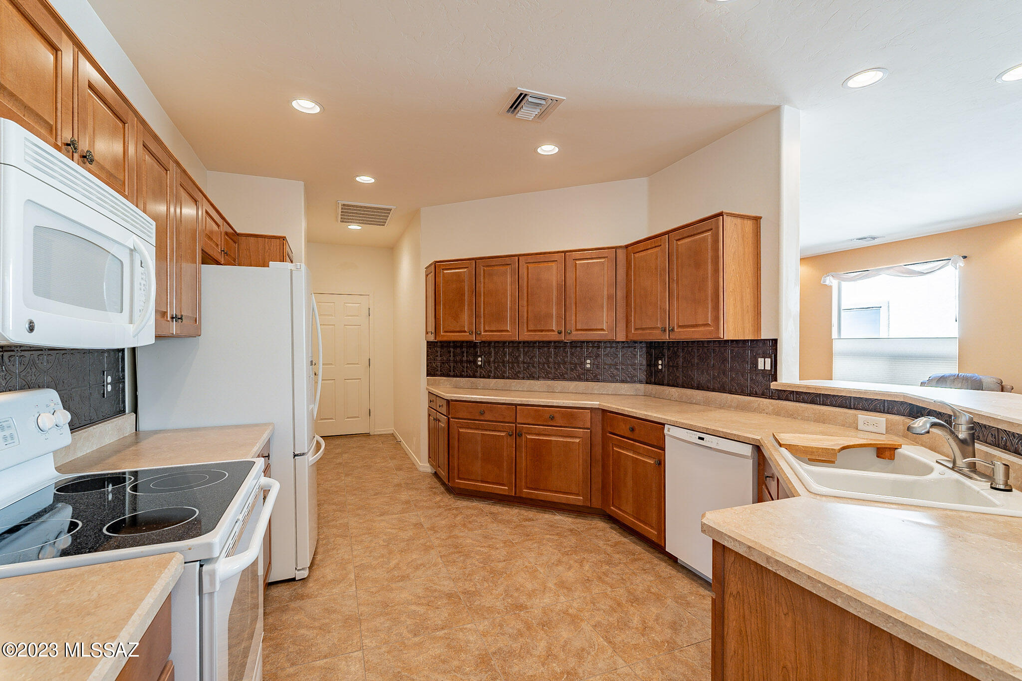 Las Campanas Villiage Phase II (112-219) - Residential