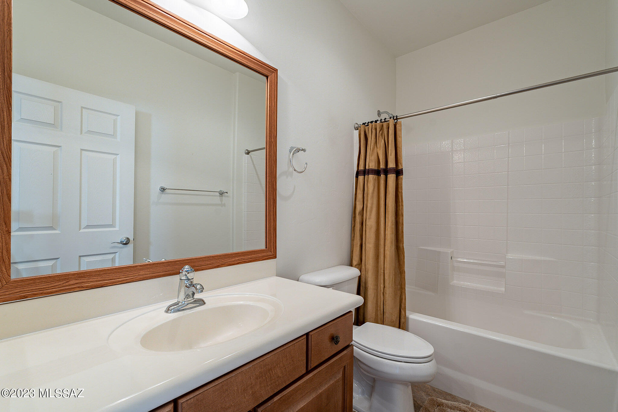 Las Campanas Villiage Phase II (112-219) - Residential
