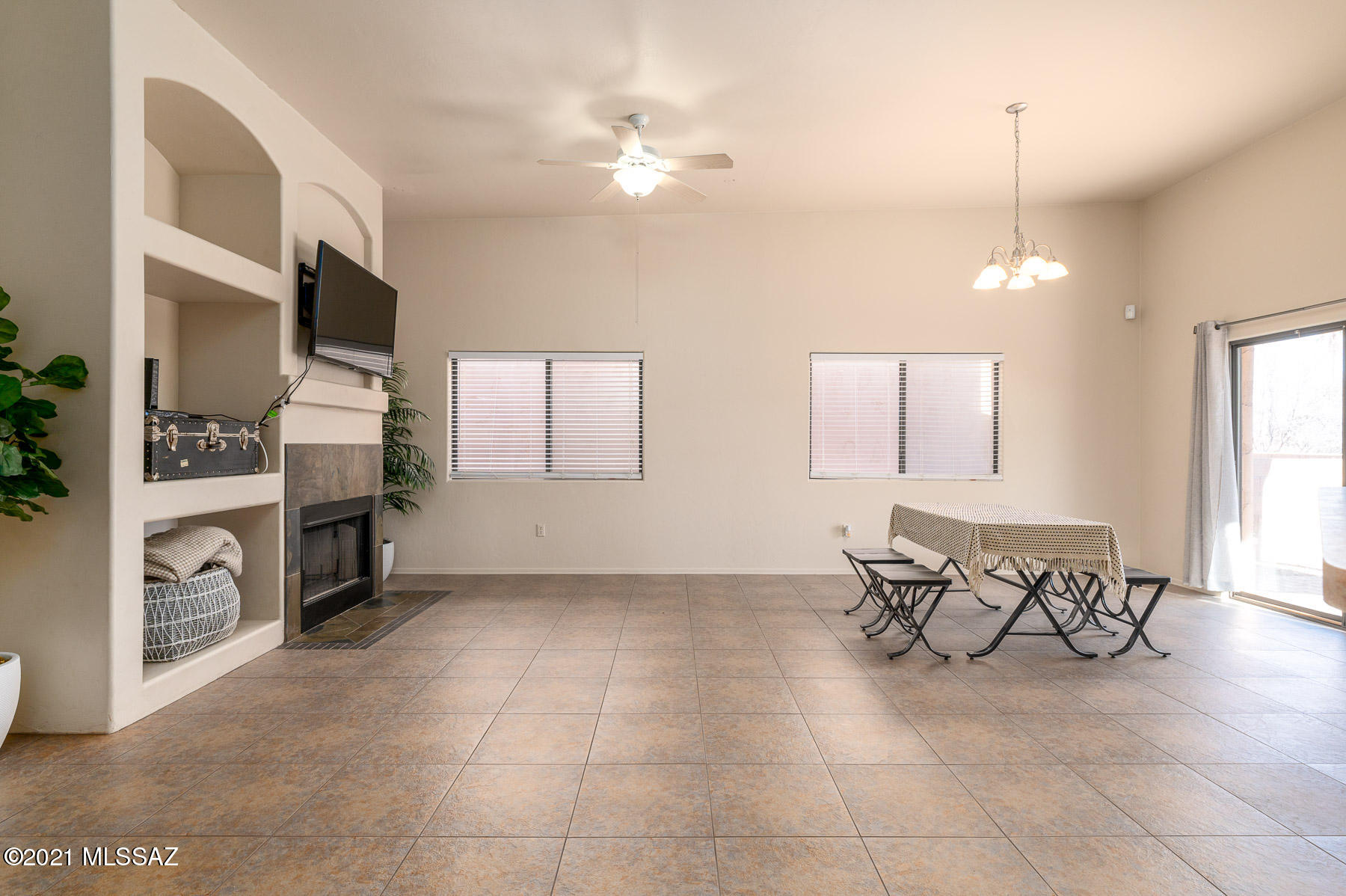 Outpost Terrace (1-17) - Residential