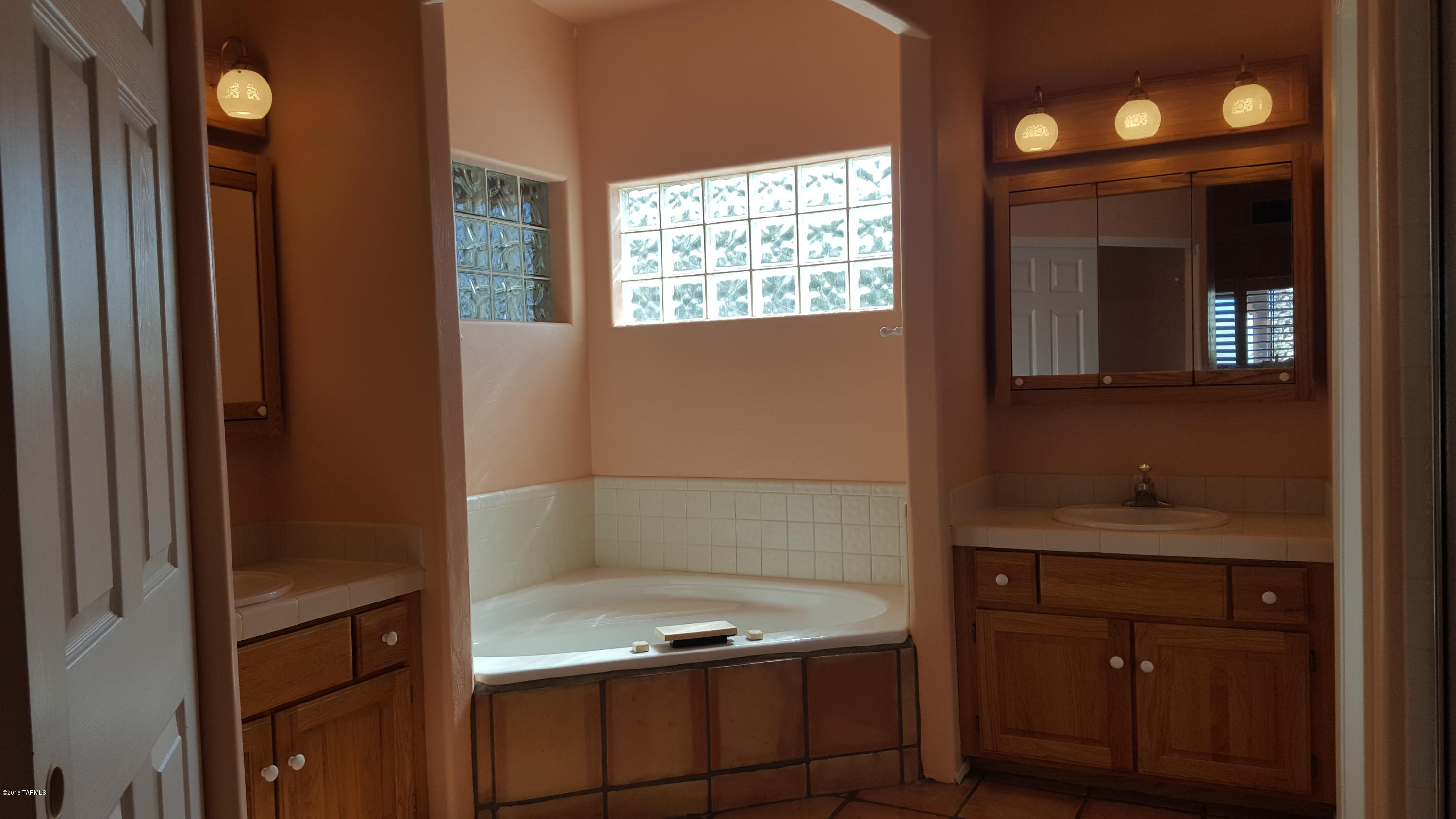 La Canada Norte (1-50) - Residential