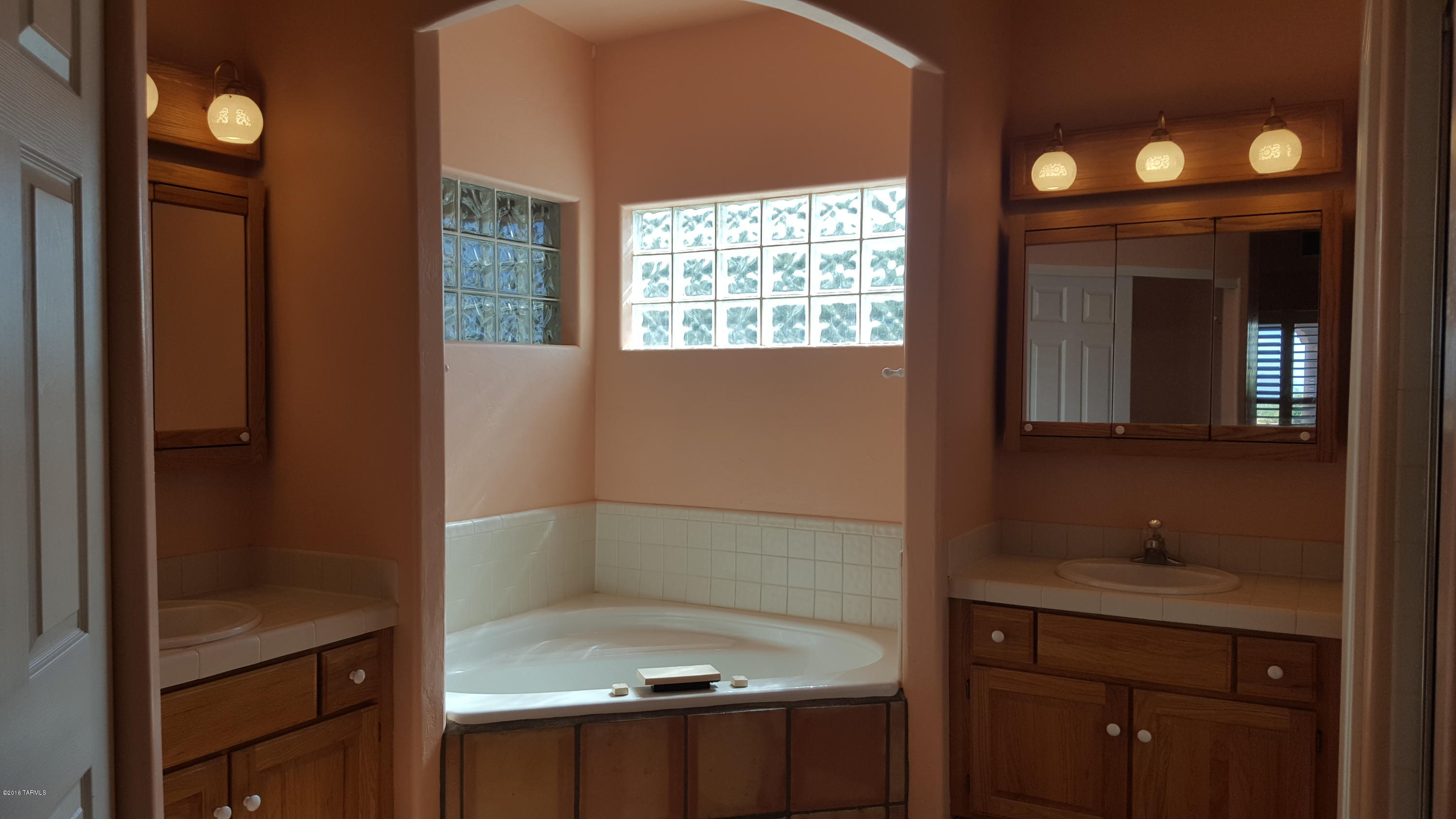 La Canada Norte (1-50) - Residential