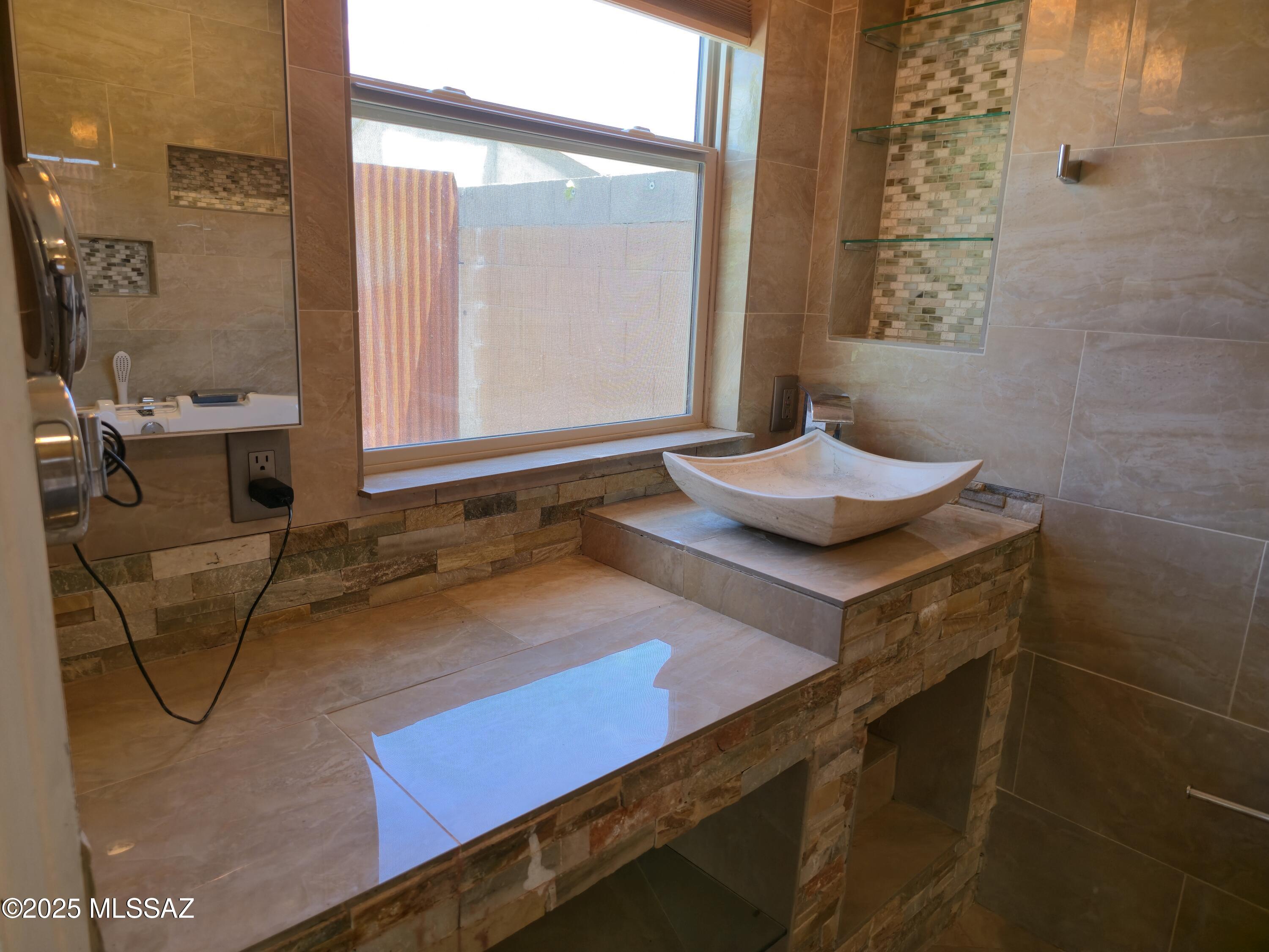 Saddlewood Villas (1-102) - Residential