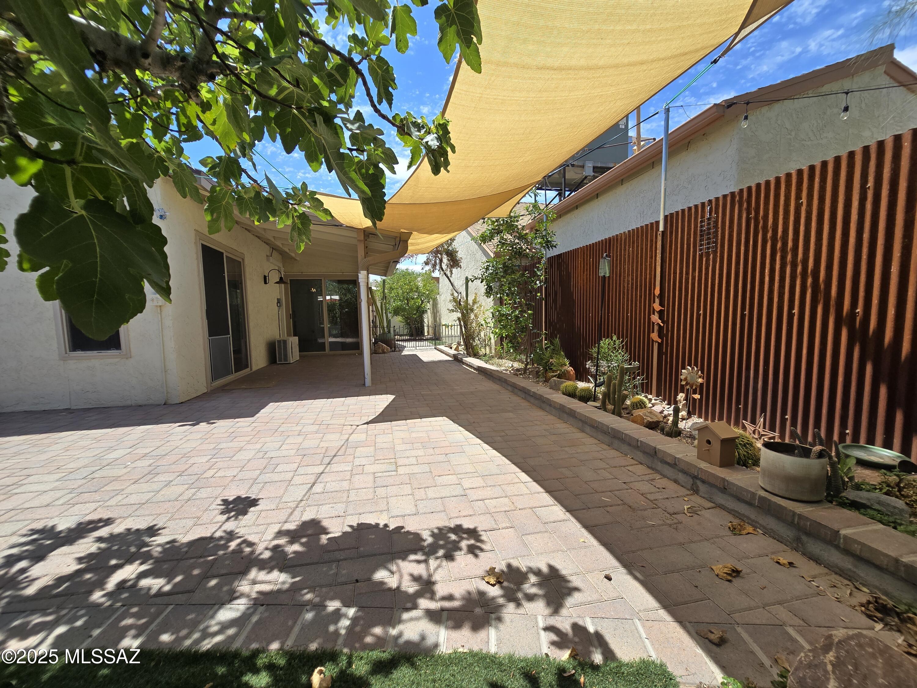 Saddlewood Villas (1-102) - Residential