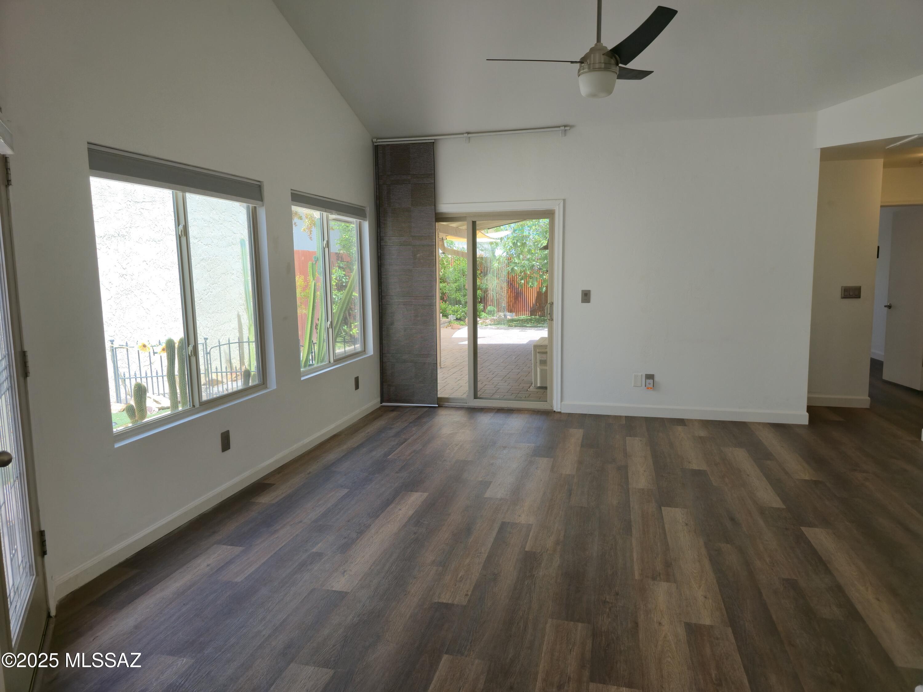 Saddlewood Villas (1-102) - Residential