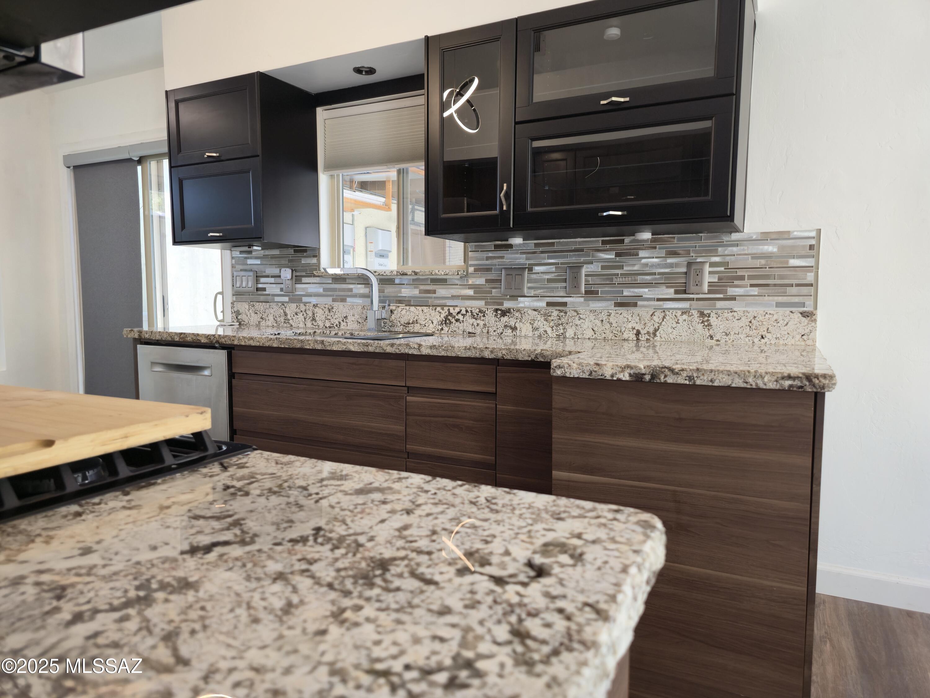 Saddlewood Villas (1-102) - Residential