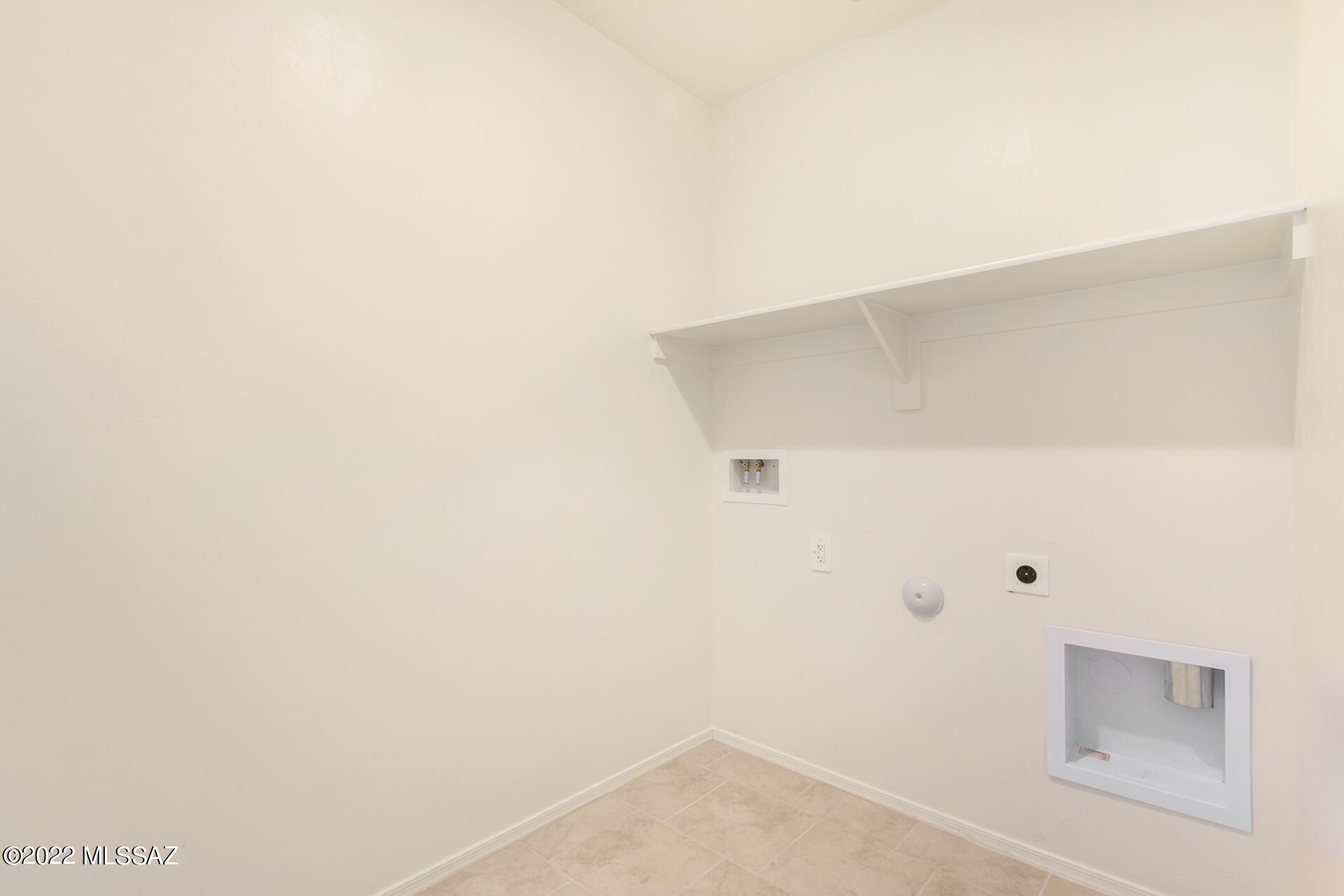 Saguaro Bloom SQ20180540069 - Residential