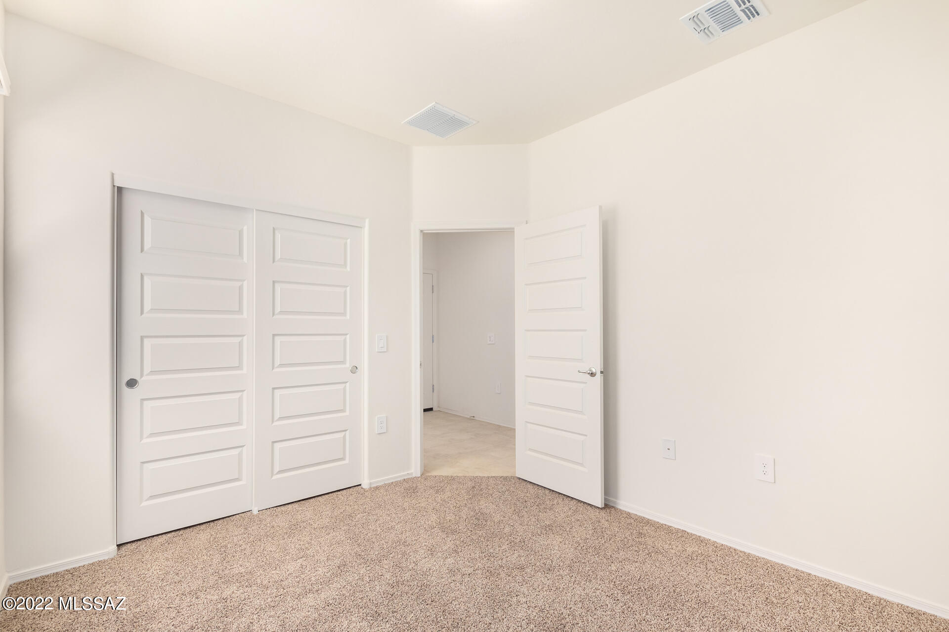 Saguaro Bloom SQ20180540069 - Residential