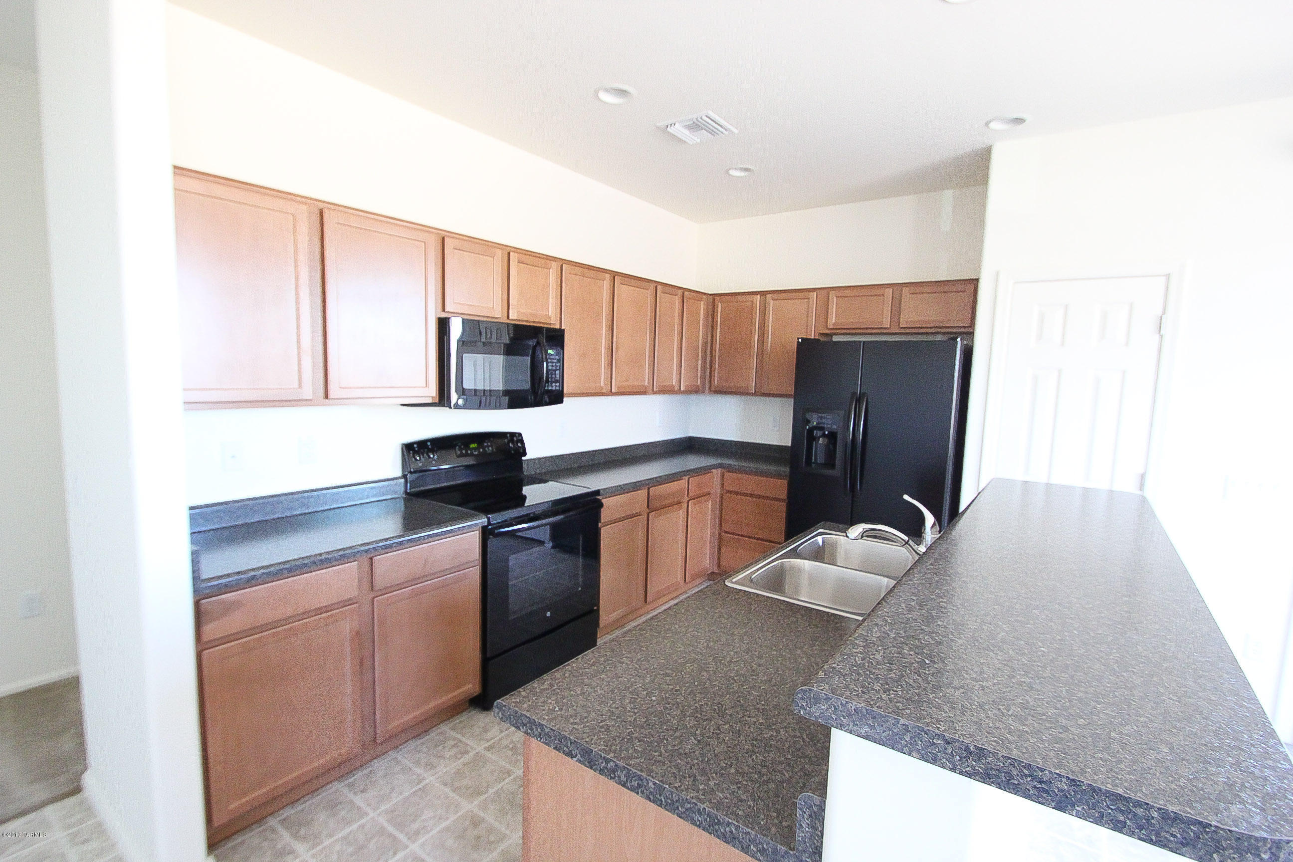 Star Valley Block 13 (1-302) - Residential Lease
