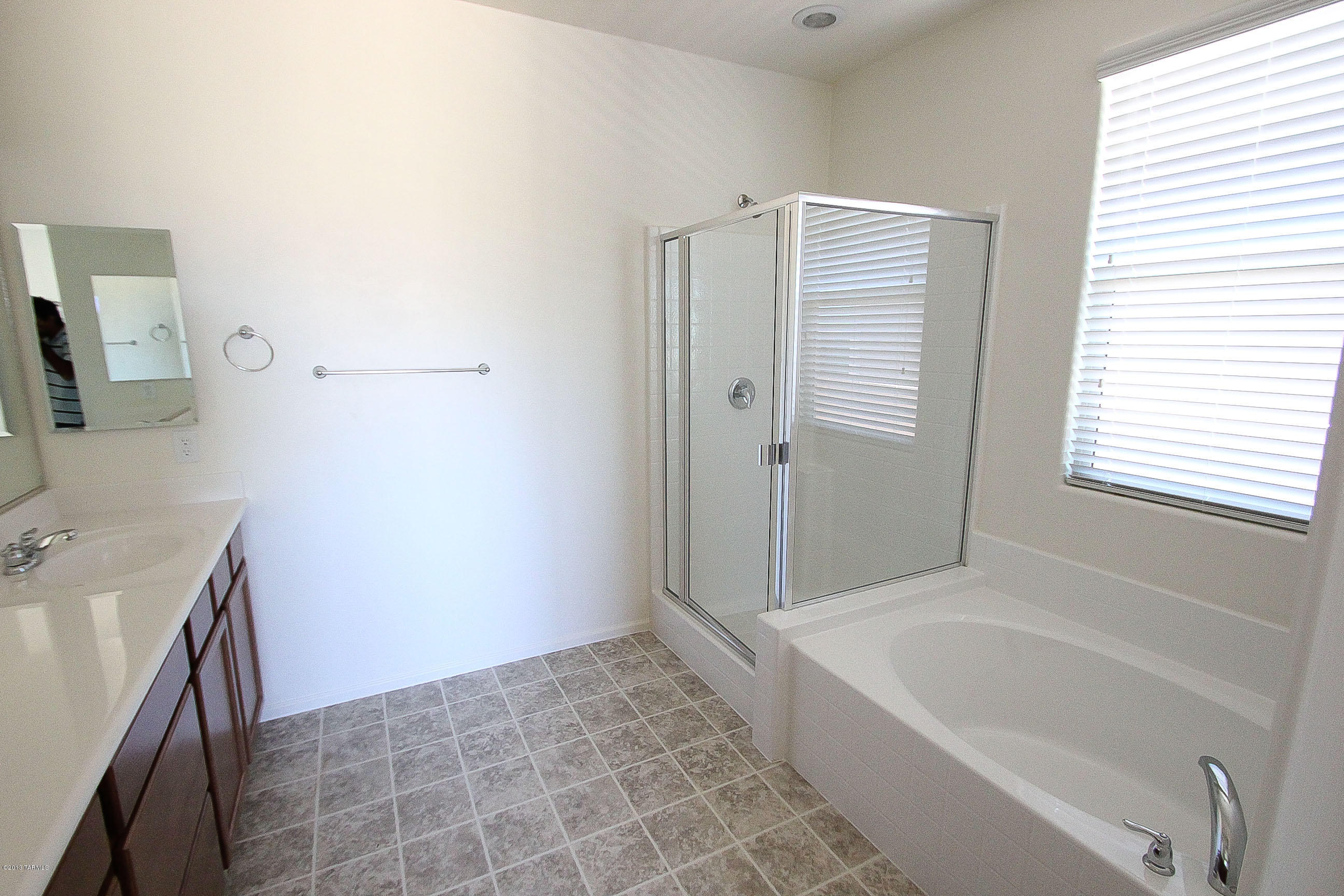 Star Valley Block 13 (1-302) - Residential Lease