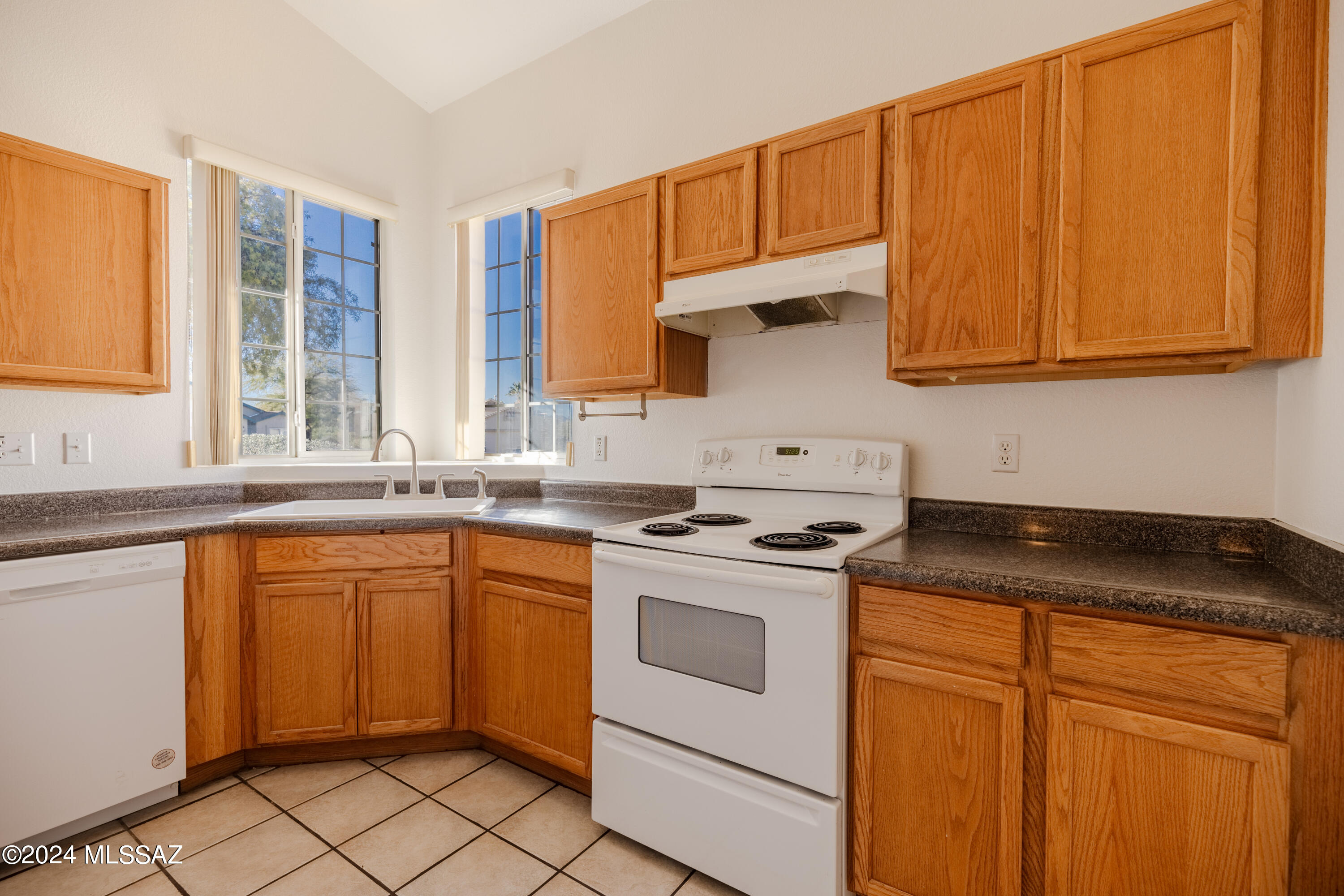 Sunnyvale(1-145) - Residential Lease